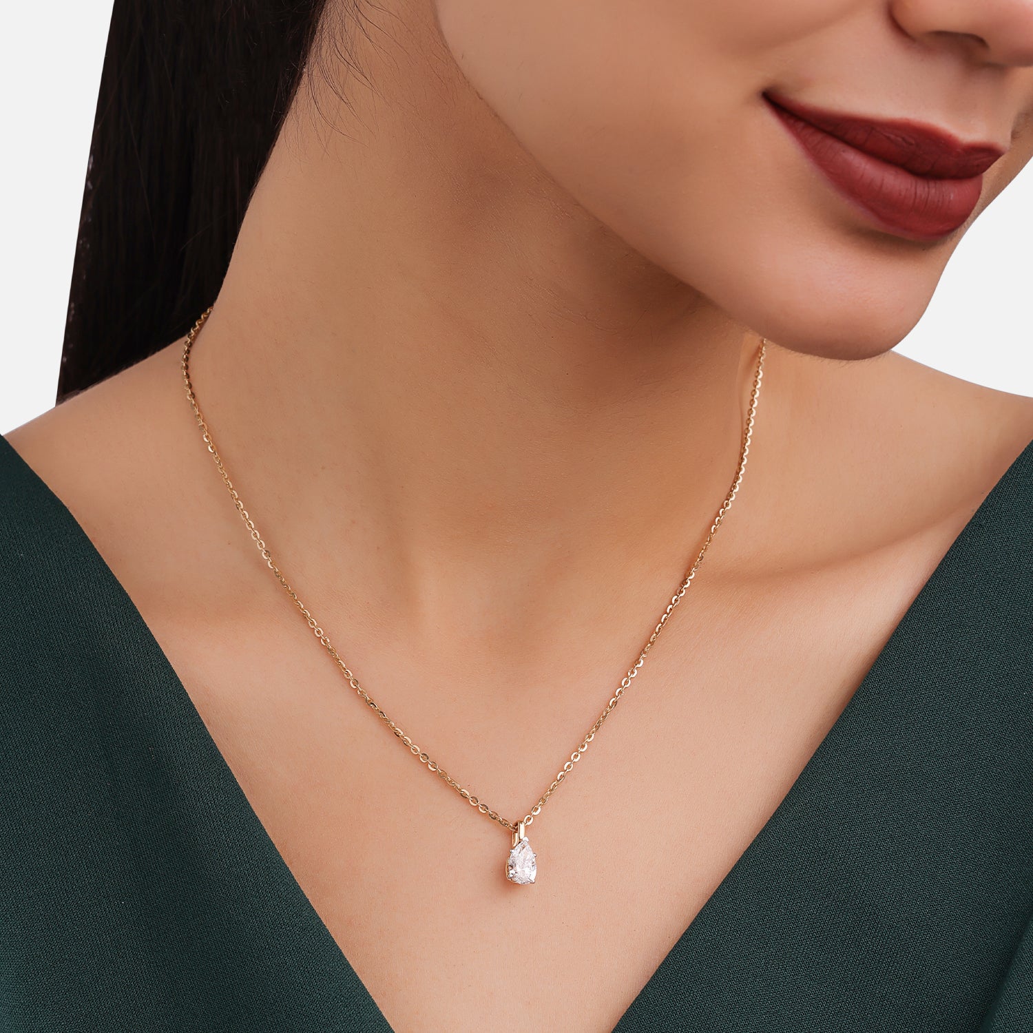 Lab Grown 1.100 Carat Pear Cut Diamond Solitaire Pendant in 18 Karat Yellow Gold | SKU : 0005071159