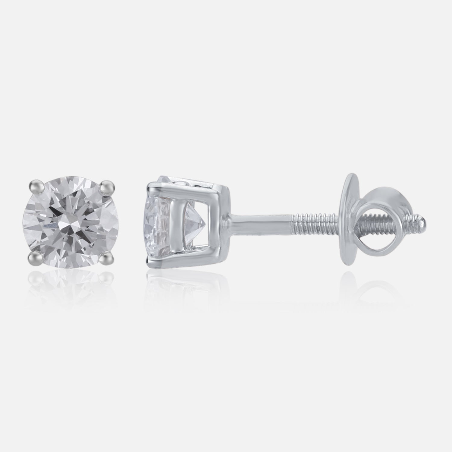 Lab Grown 1.52 Carat Round Brilliant Diamond Stud Earrings in 18 Karat Gold | SKU : 0005113422