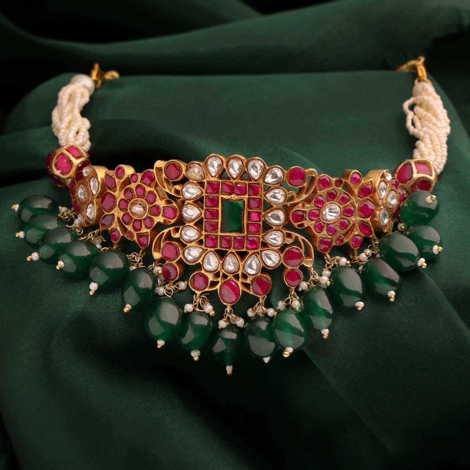 Royal Red and Green Elegance Choker Necklace | SKU : 0018463446