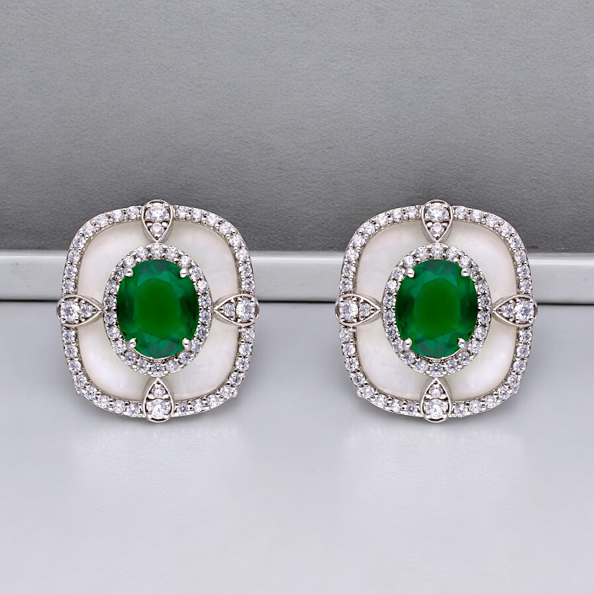 Emerald Elegance Ear Stud | SKU: 0018721317 - crash.club by CKC