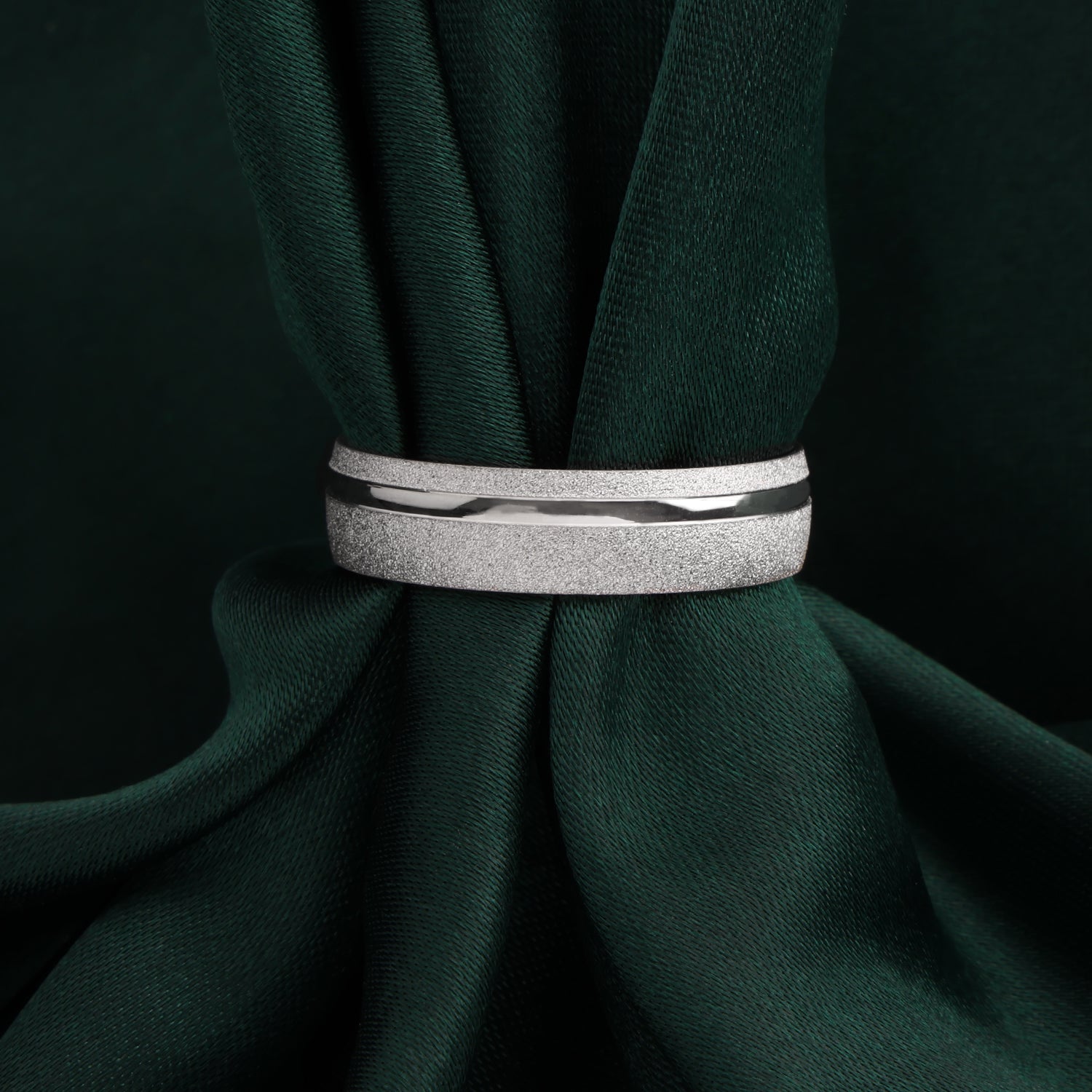 STERLING SILVER CLASSIC RING | SKU:0018885712, 0018885644, 0018885699 , 0003086179 - crash.club by CKC