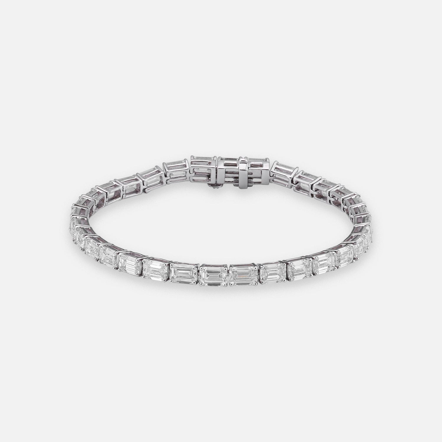 Heritage Emerald Lab-Grown Diamond Tennis Bracelet in White Gold | SKU : 0019334462
