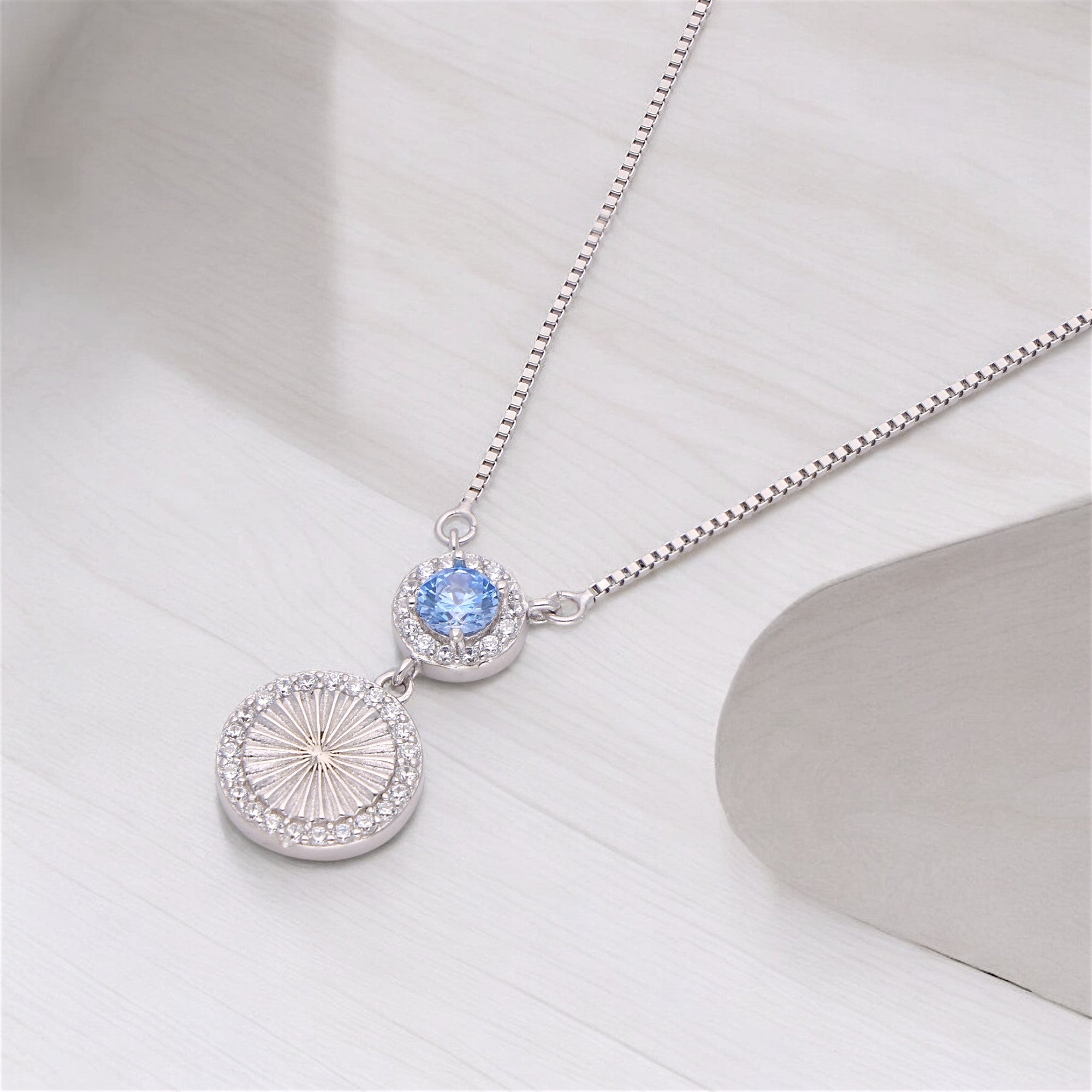 Eternal Azure - Circle Pendant Chain | SKU: 0019807935, 0019807942, 0019807928