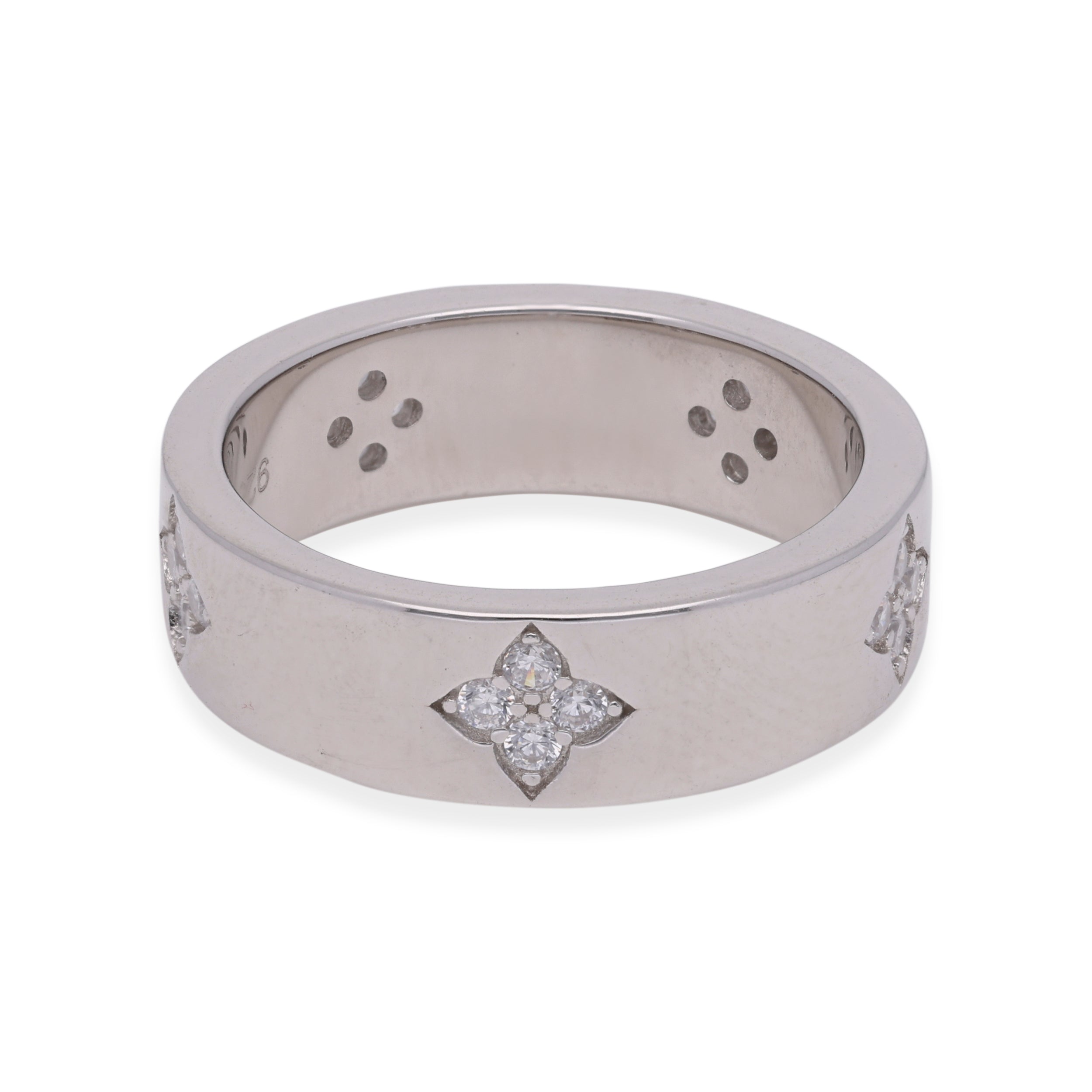 Ethereal Sparkle: Sterling Silver Diamond Logo Band Ring | SKU : 0003112694, 0019889375, 0019889405, 0019889399, 0003112427, 0003112540, 0003112724 , 0003112397