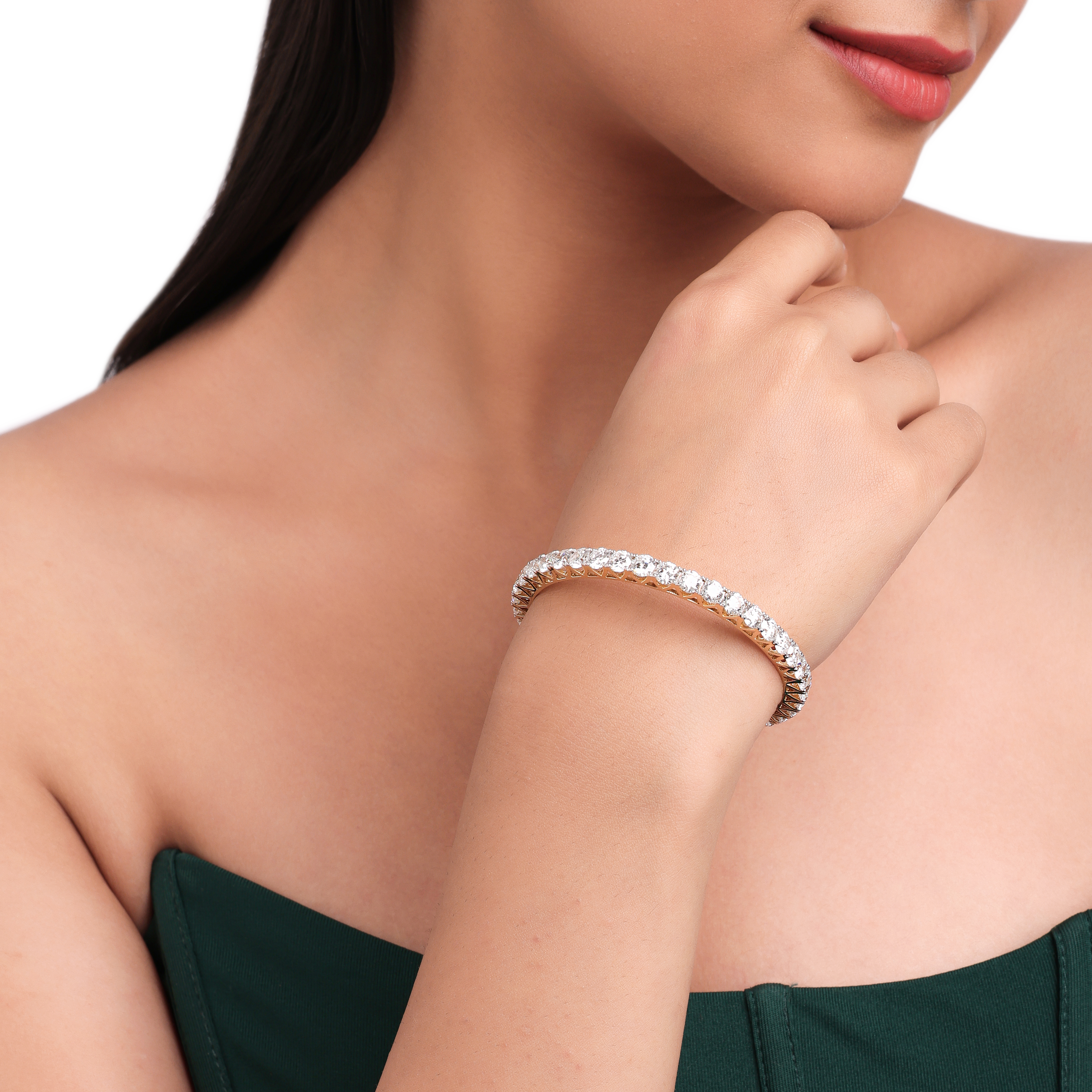 Dazzling Single Line Diamond Bangle | SKU : 0020719937