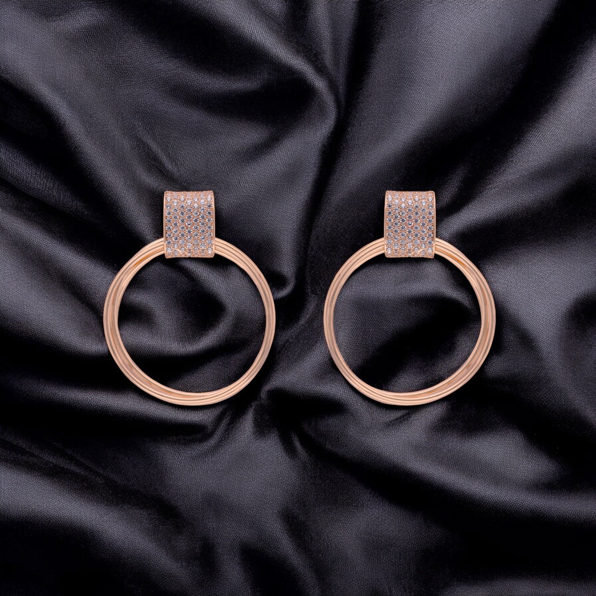 Triple Circle Earrings | SKU : 0020860097, 0003402054, 0020860080, 0003402047, 0020860110