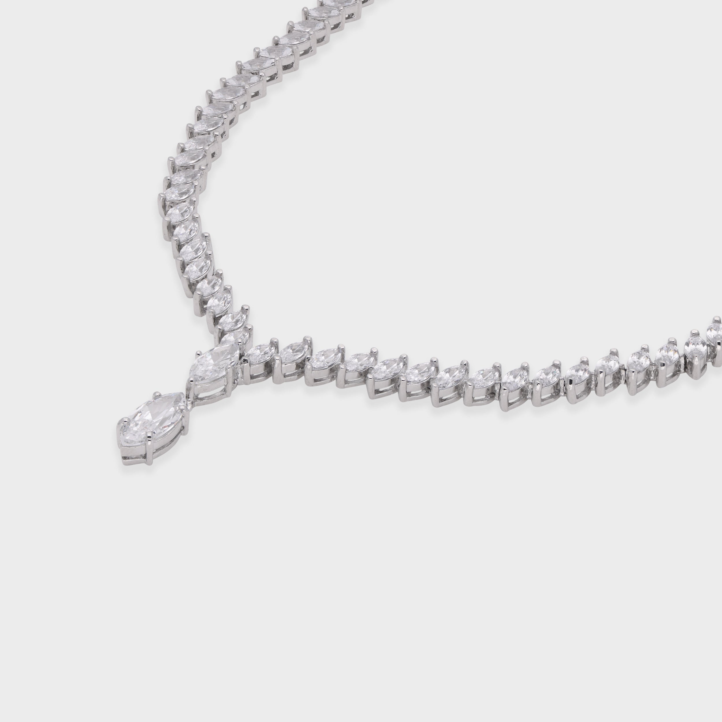 Elegant Marquise-Cut White Stone Necklace in High-Polish Finish | SKU : 0021328060