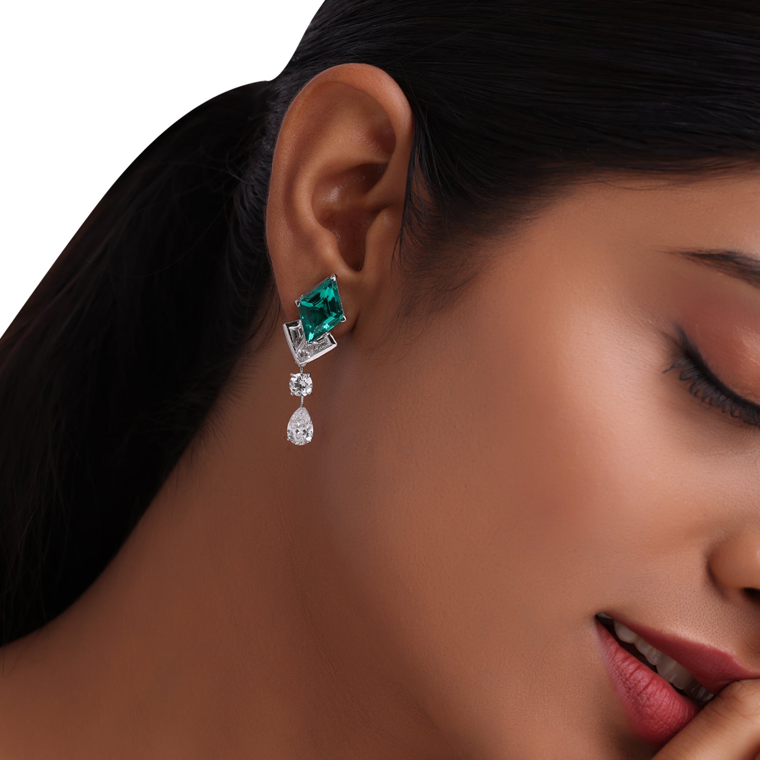 Regal Enchant Lab-Grown Diamond Drop Earrings | SKU : 0021368783