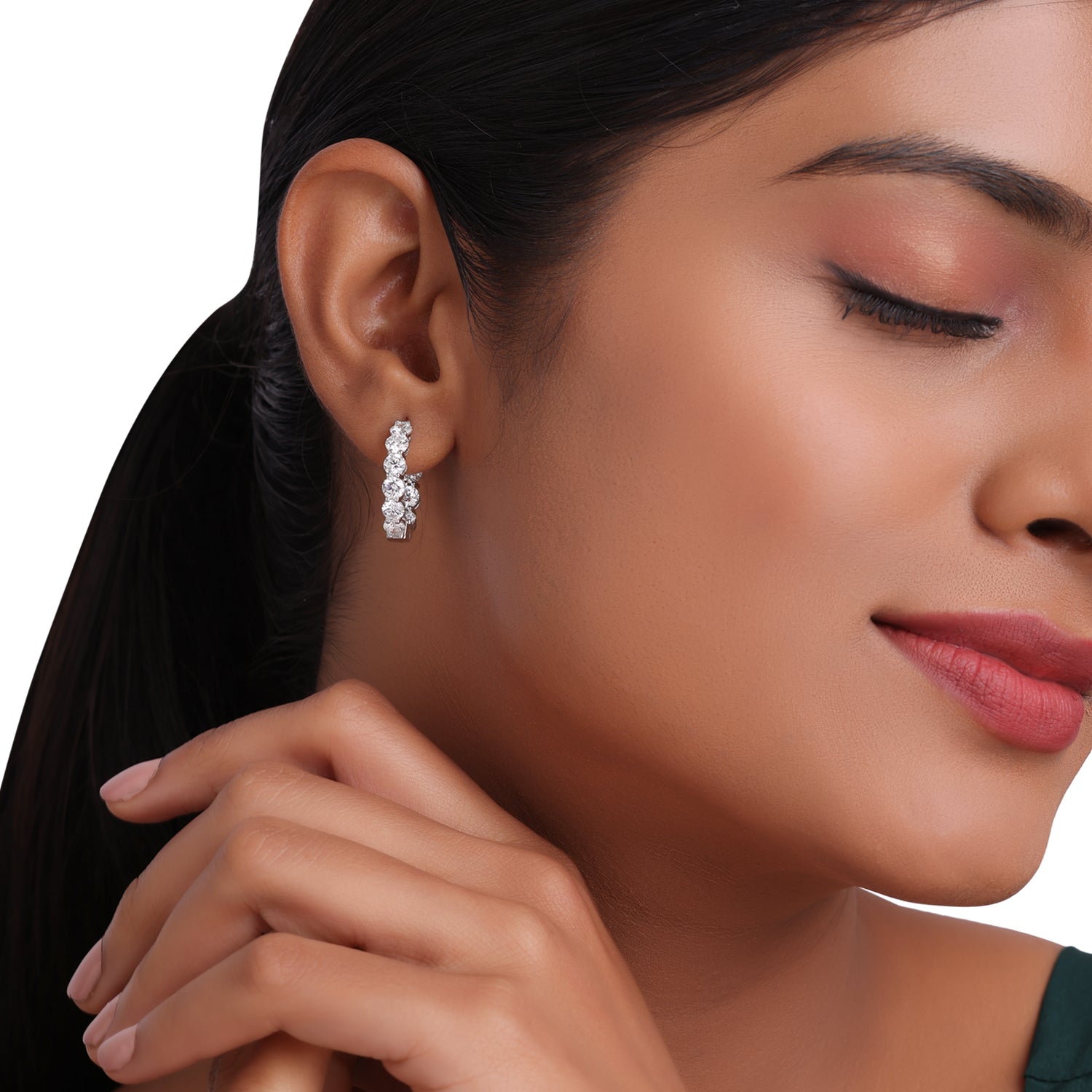 Classic Round Brilliant Lab Grown Diamond Hoop Earrings in White Gold | SKU : 0021543586