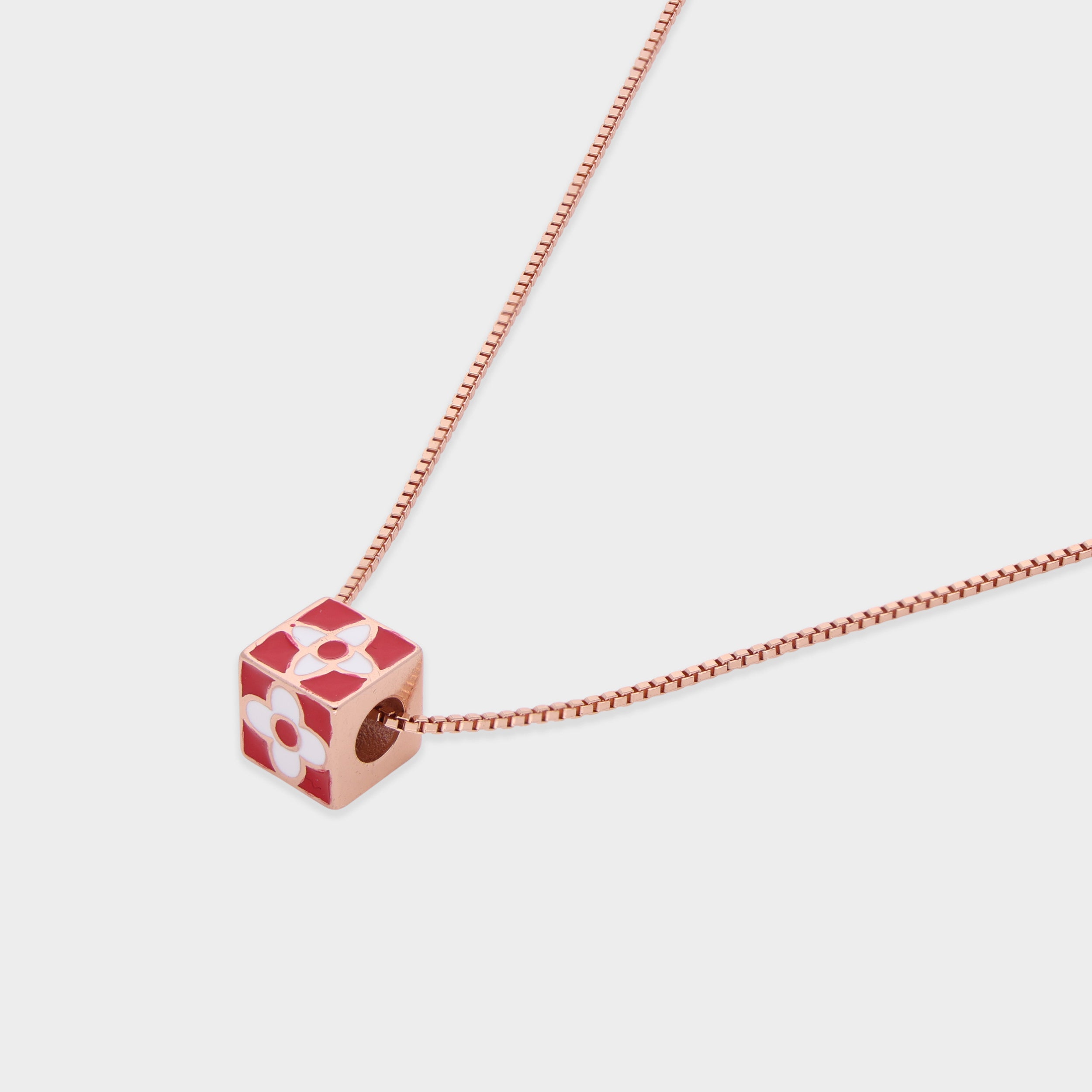 Flora Cube Sterling Silver Chain Pendant – A Fusion of Art and Geometry | SKU : 0021546150