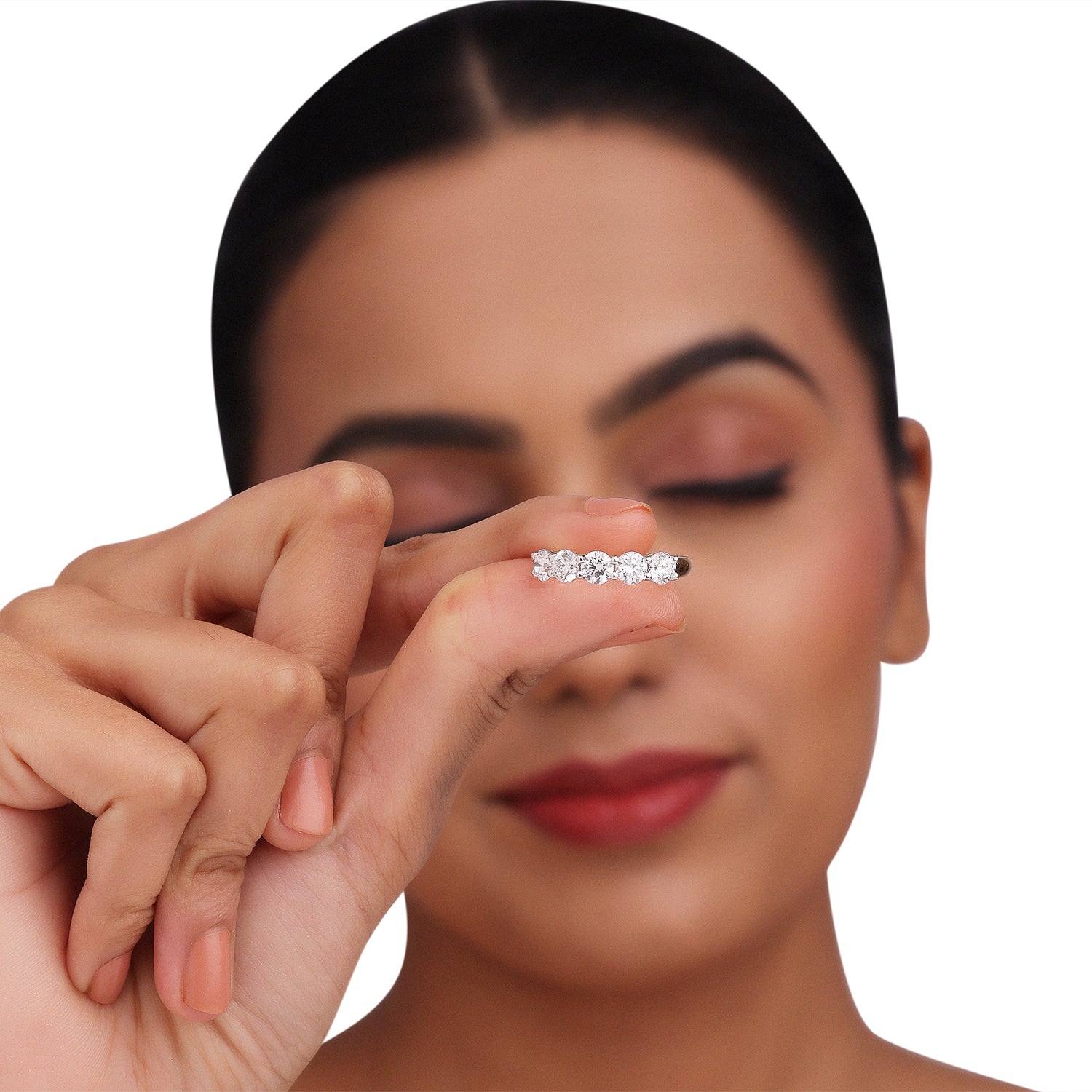 Eternal Luminescence 18K Gold Lab-Grown Diamond Band | SKU : 0004701149, 0021887376