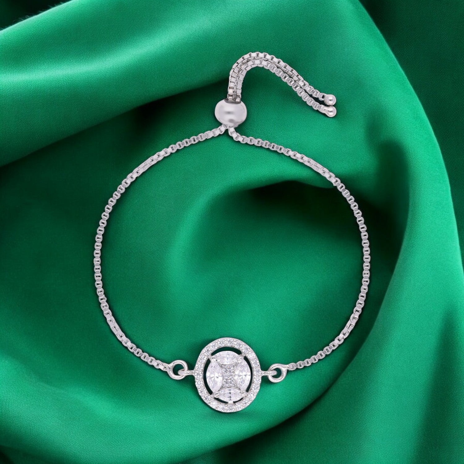 Round Halo Adjustable Sterling Silver Bracelet | SKU : 0022164162, 0022167767, 0003888377