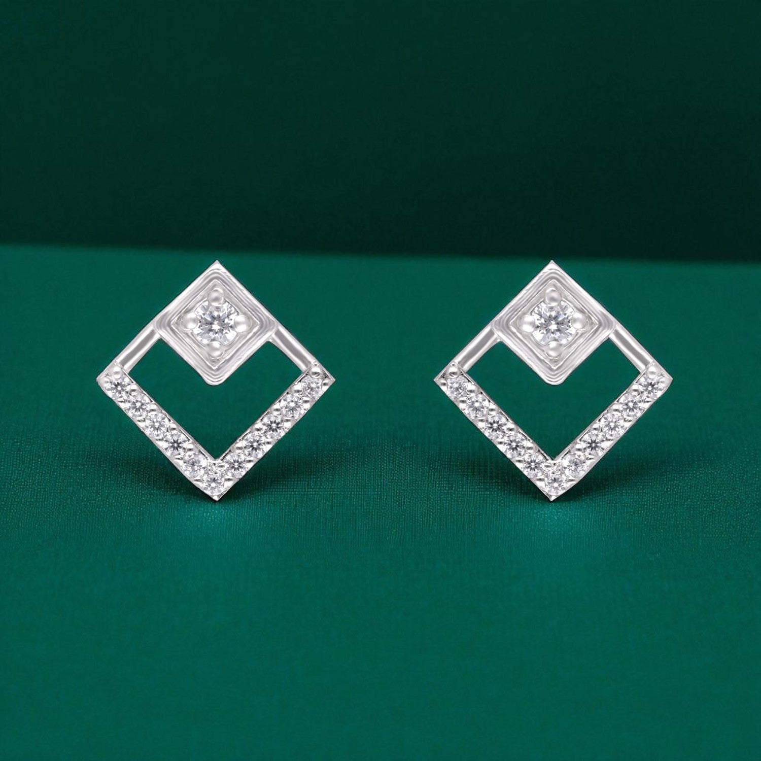 Modern Spark – Geometric Diamond-Shaped Cubic Zirconia Stud Earrings | SKU : 0022196231, 0022194848, 0003904596