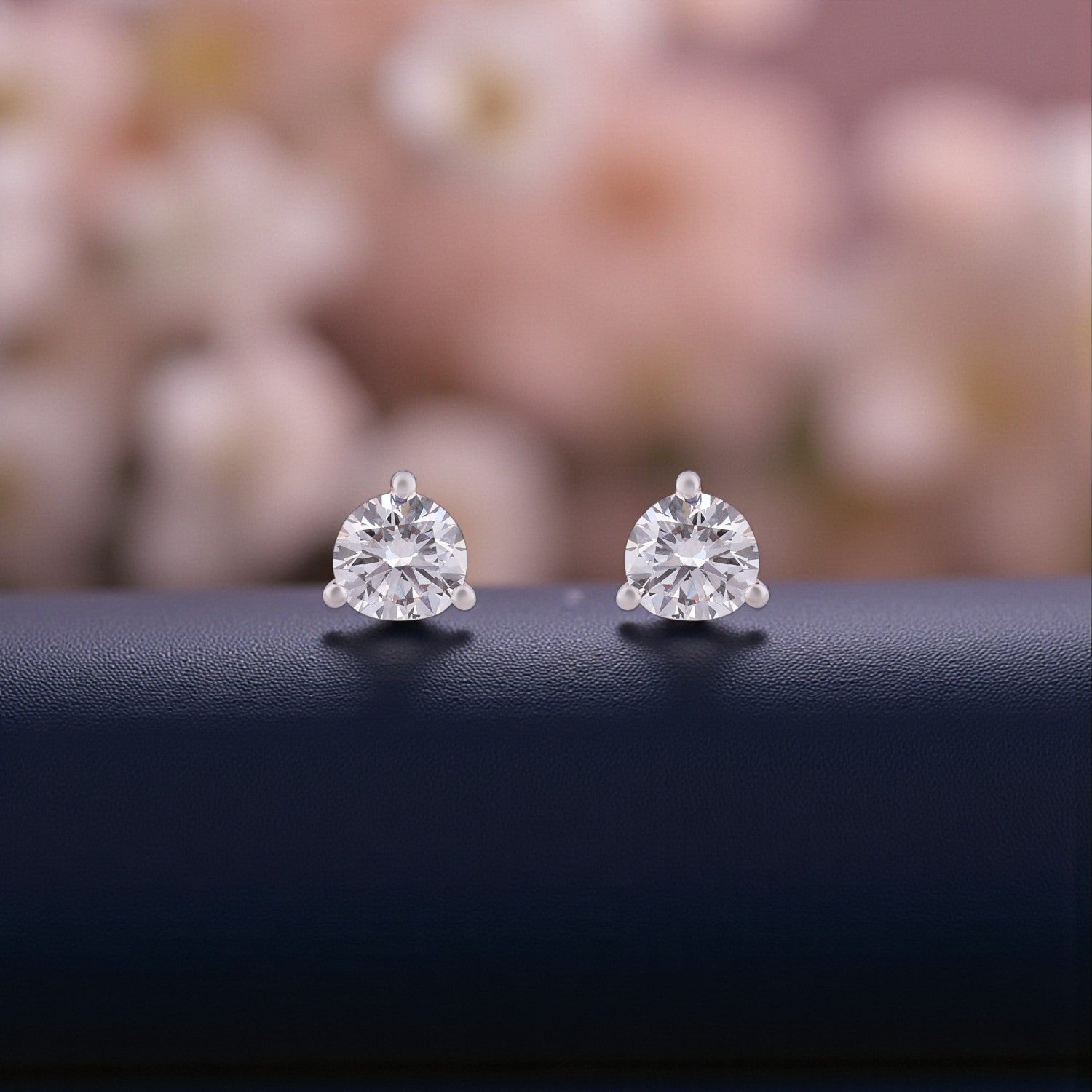 Classic Round Lab-Grown Diamond Stud Earrings in 18K Rose Gold | SKU : 0004953593