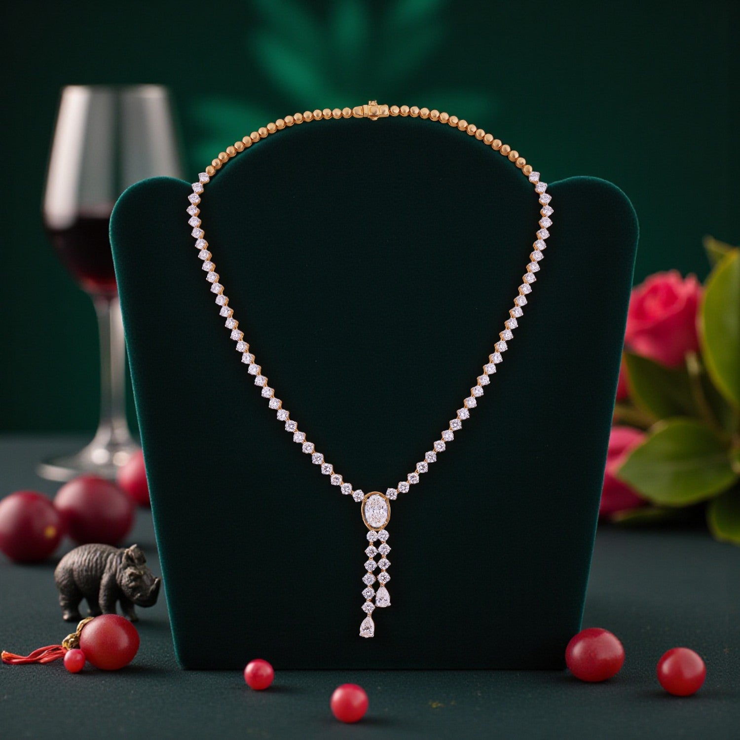 Lab-Grown Diamond Drop Necklace in 18K Yellow Gold | SKU : 0004953944