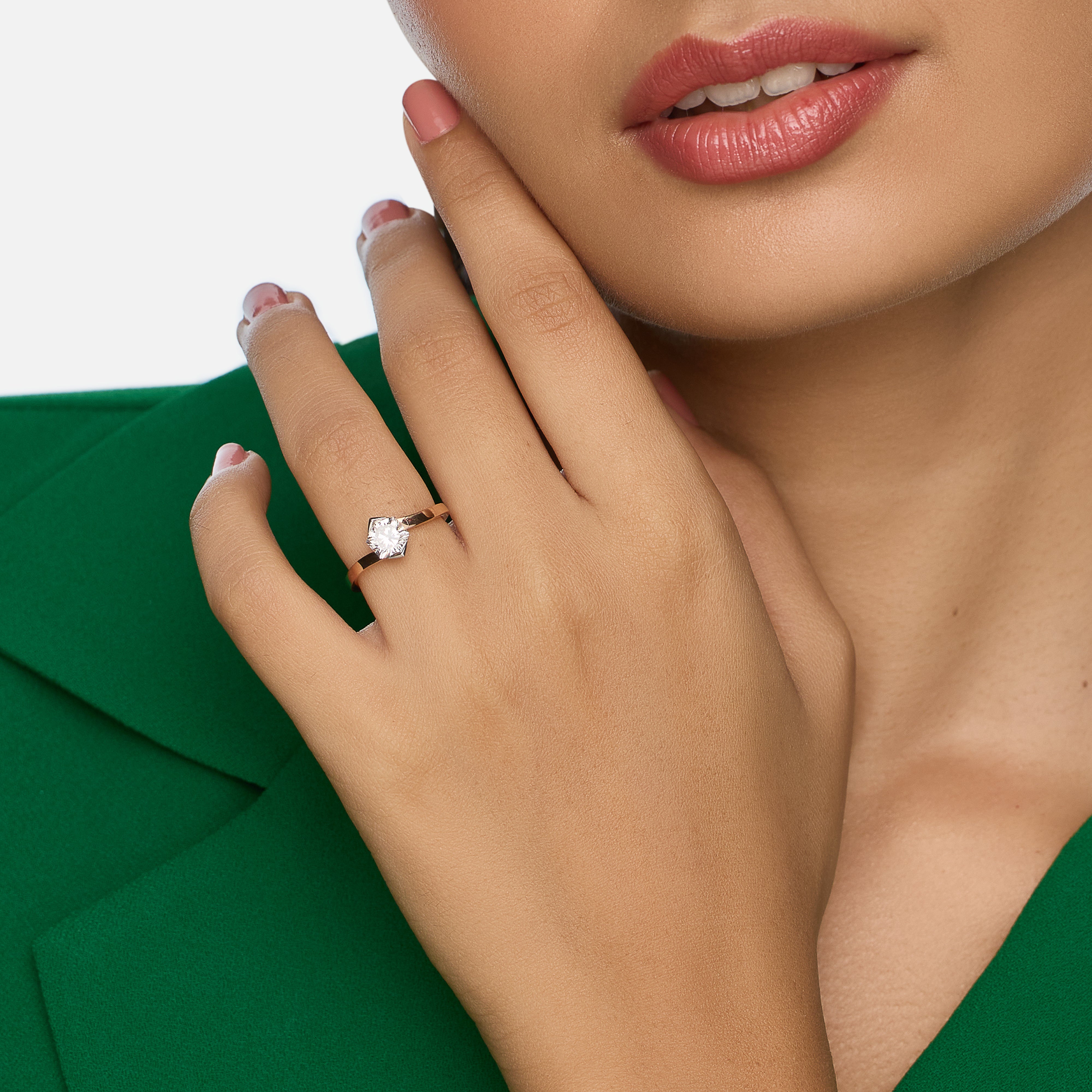 Hexagon-Cut 1.18 Carat Lab-Grown Diamond Ring in Rose Gold | SKU : 0003759554