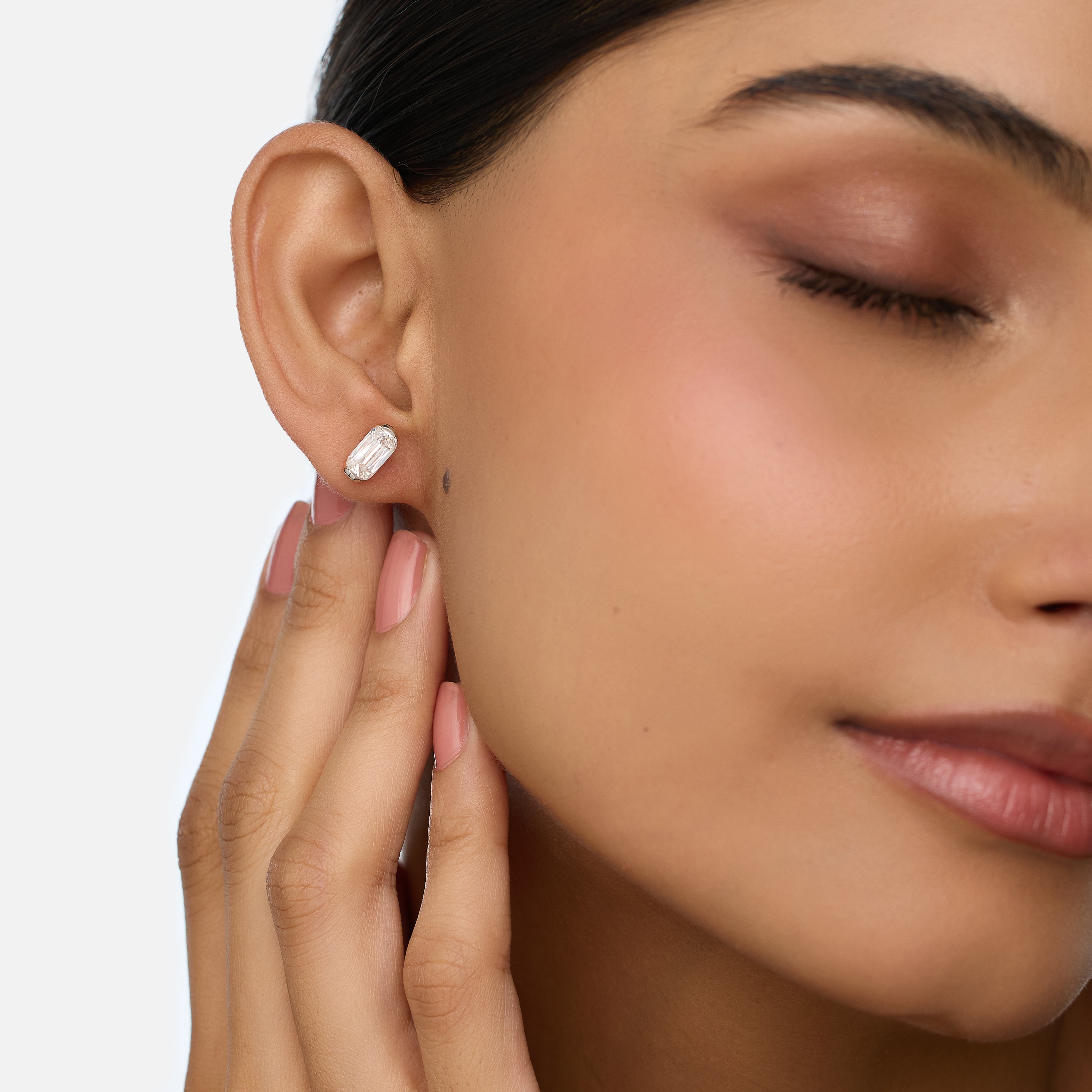 White Gold Tops Set with Cushion-Cut Lab-Grown Diamonds | SKU : 0021938597