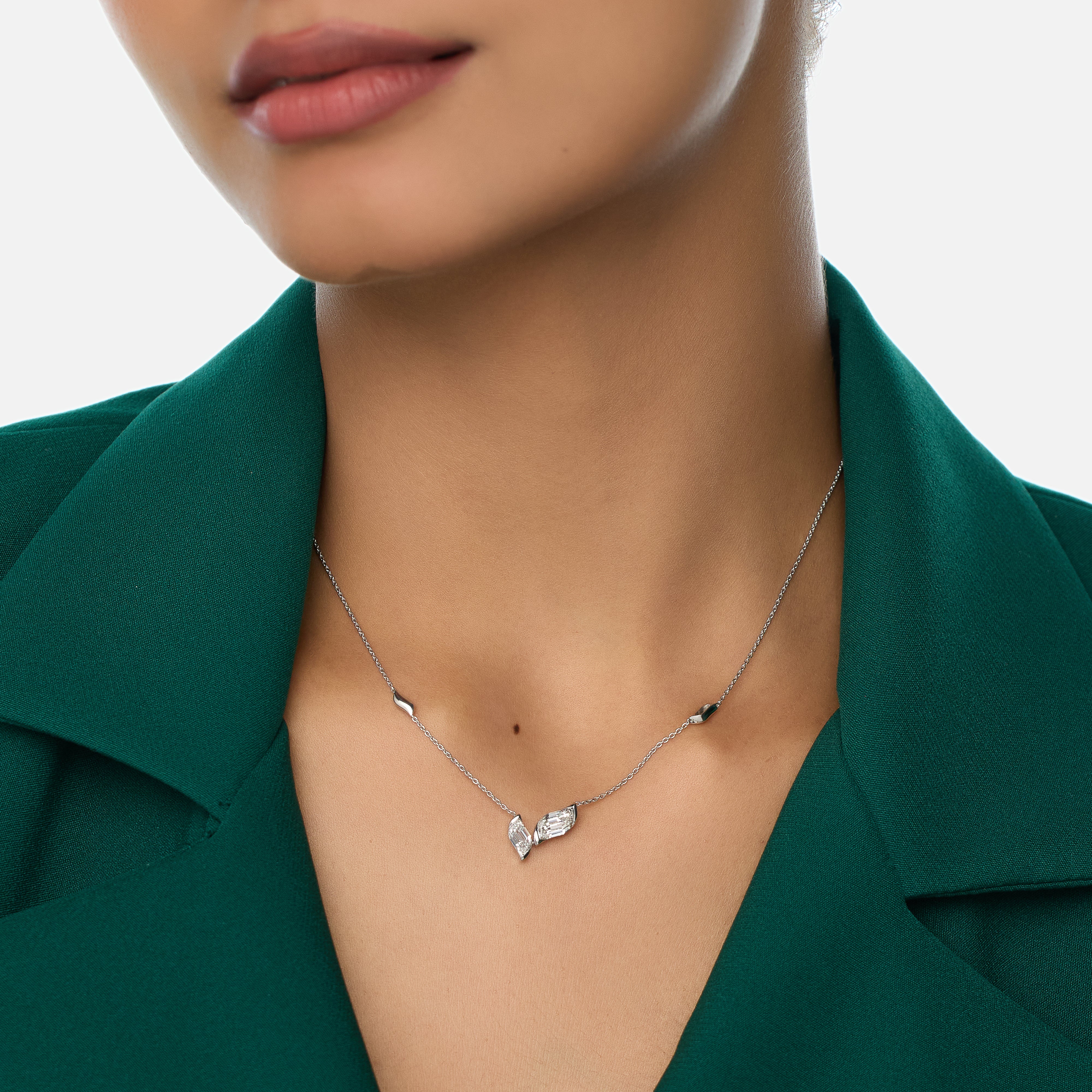 White Gold Chain with Flame-Cut Lab-Grown Diamond Pendant | SKU : 0021941108