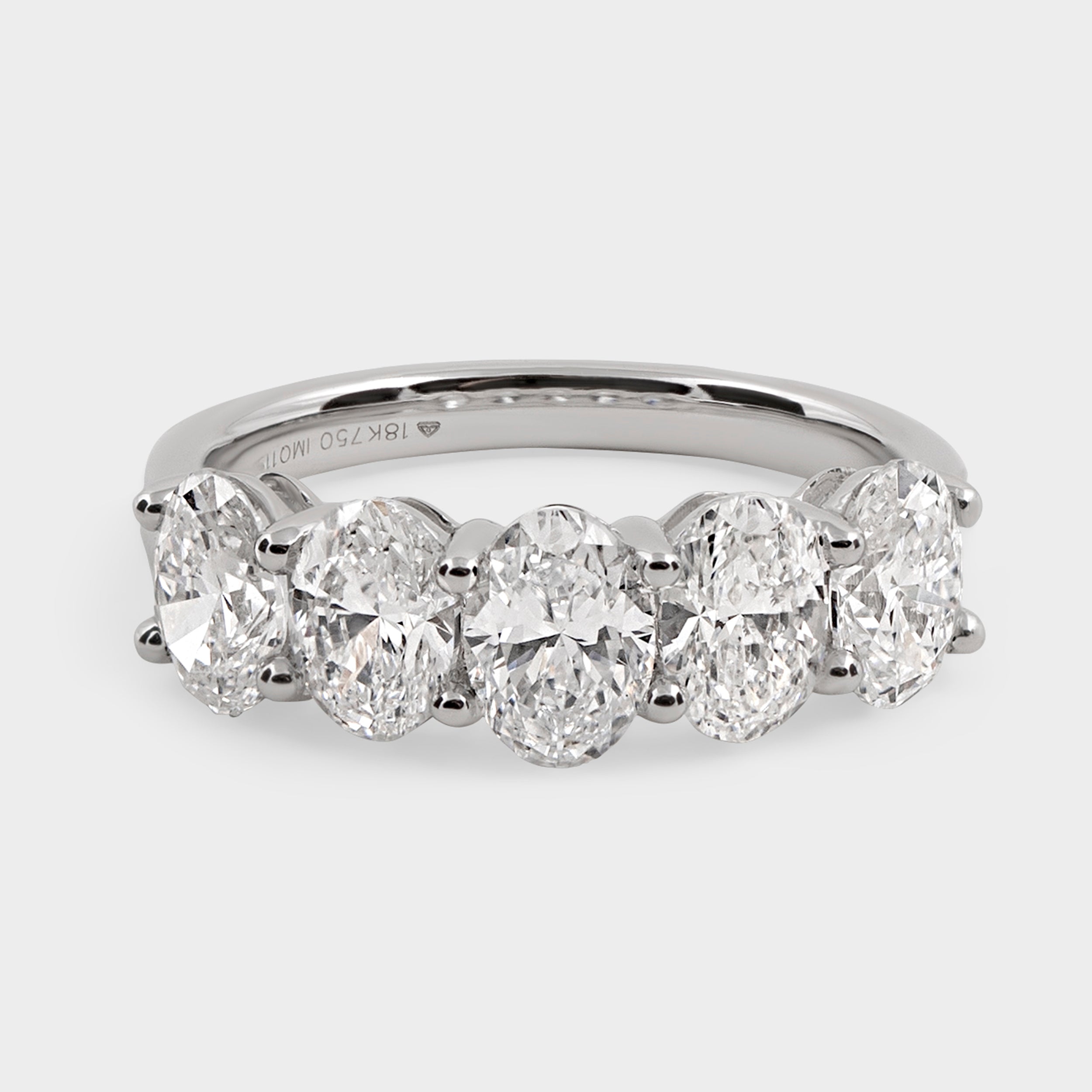 Oval Lab-Grown 2.59 Carat Diamond White Gold Ring | SKU : 0019612102