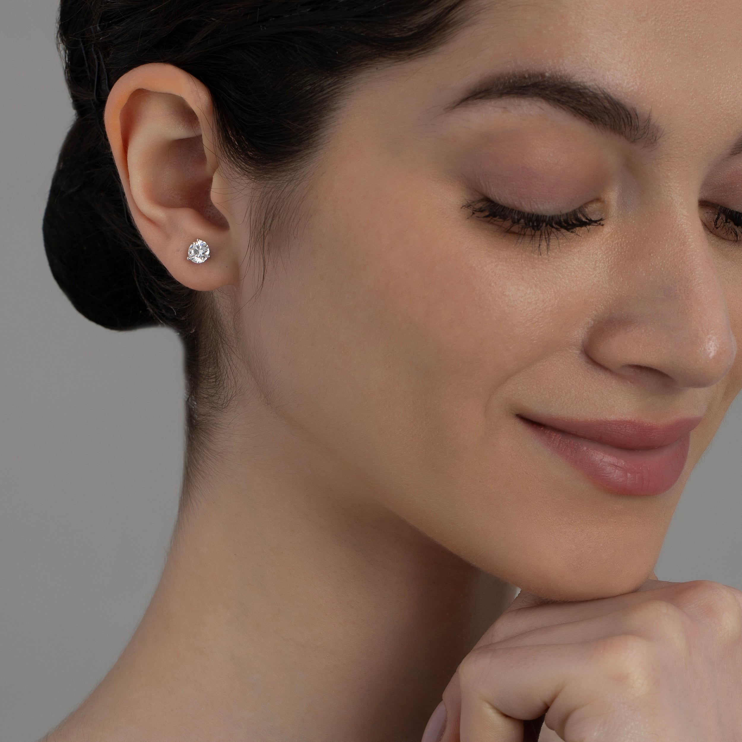 Radiant Simplicity: Lab-Grown Solitaire Diamond Earstuds | SKU : 0019853895