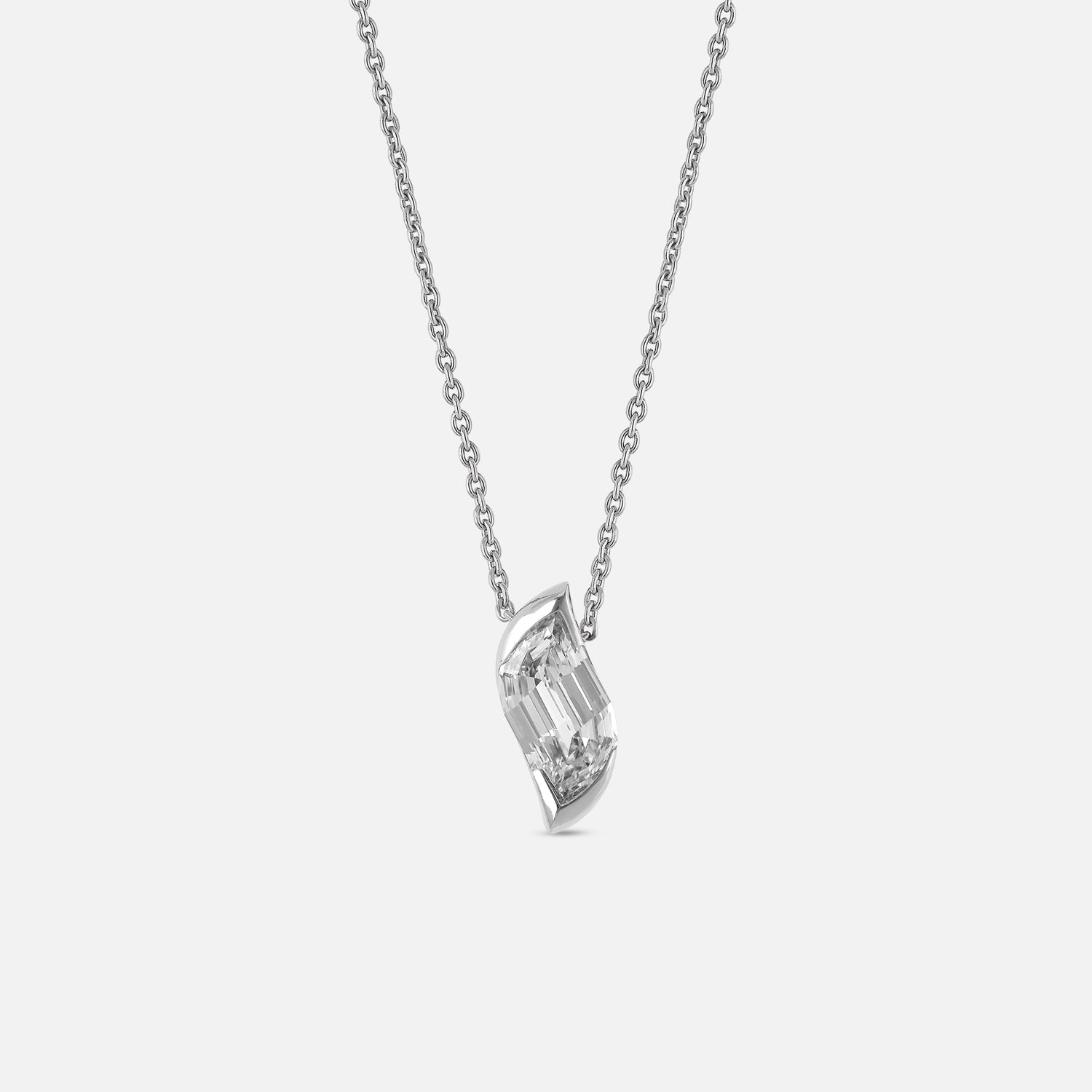 White Gold Chain Pendant with Flame-Cut Lab-Grown Diamond | SKU : 0021938665