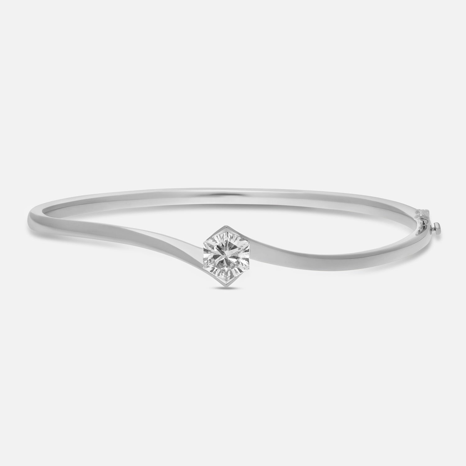 Hexagon-Cut 1.75 Carat Lab-Grown Diamond Bangle in White Gold | SKU : 0003759561