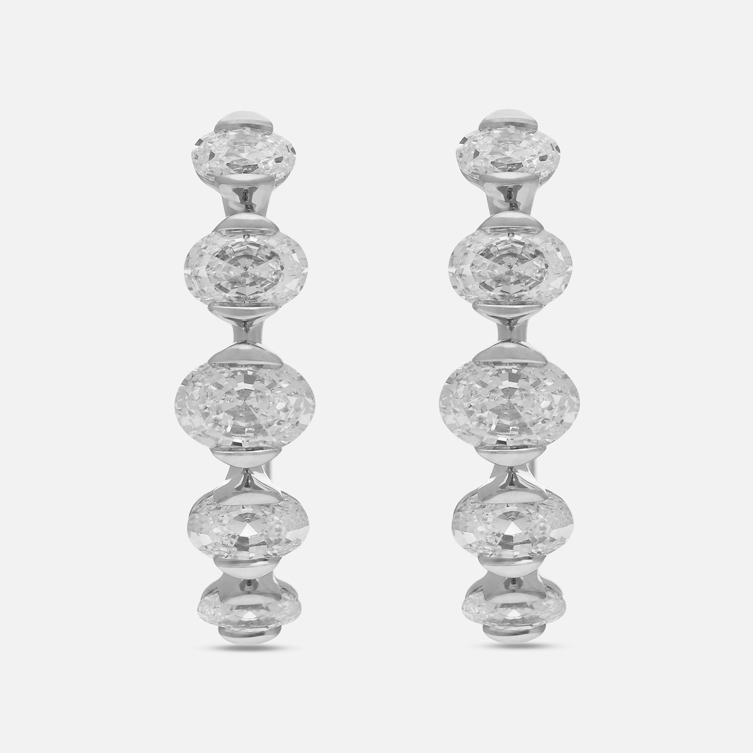White Gold Vallies with Oval Step-Cut Lab-Grown Diamonds | SKU : 0021958229