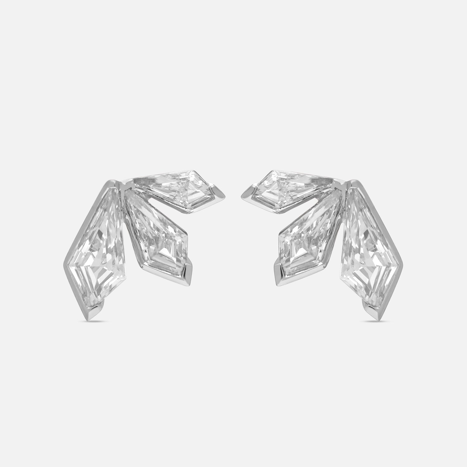 White Gold Stud Earrings with Kite-Cut Lab-Grown Diamonds | SKU : 0021944963