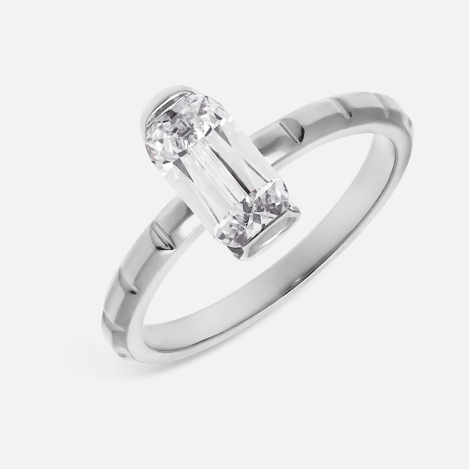 White Gold Ring Set with Cushion-Cut Lab-Grown Diamond | SKU : 0021938603
