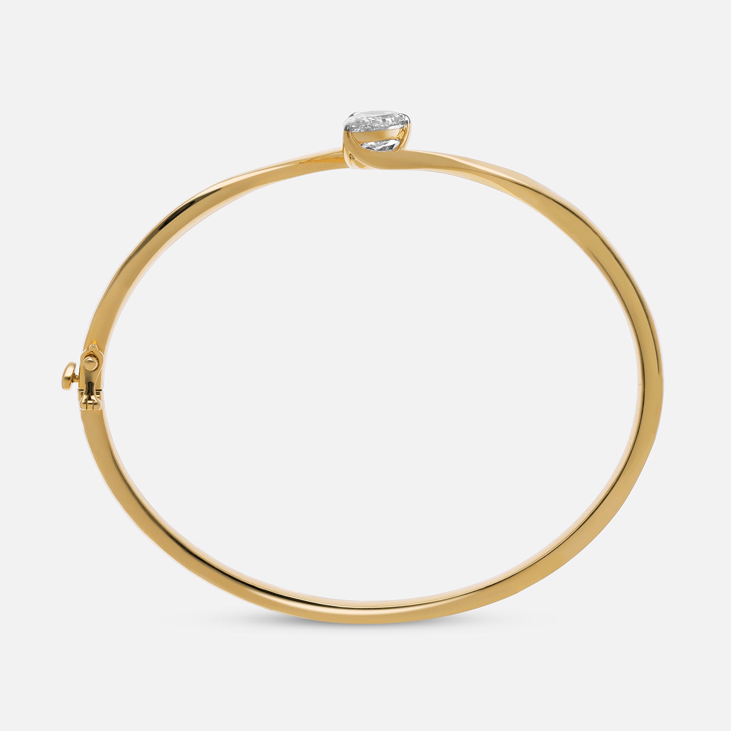 Gold Sculpted Bangle with Pear Step-Cut Lab-Grown Diamond | SKU : 0021916410