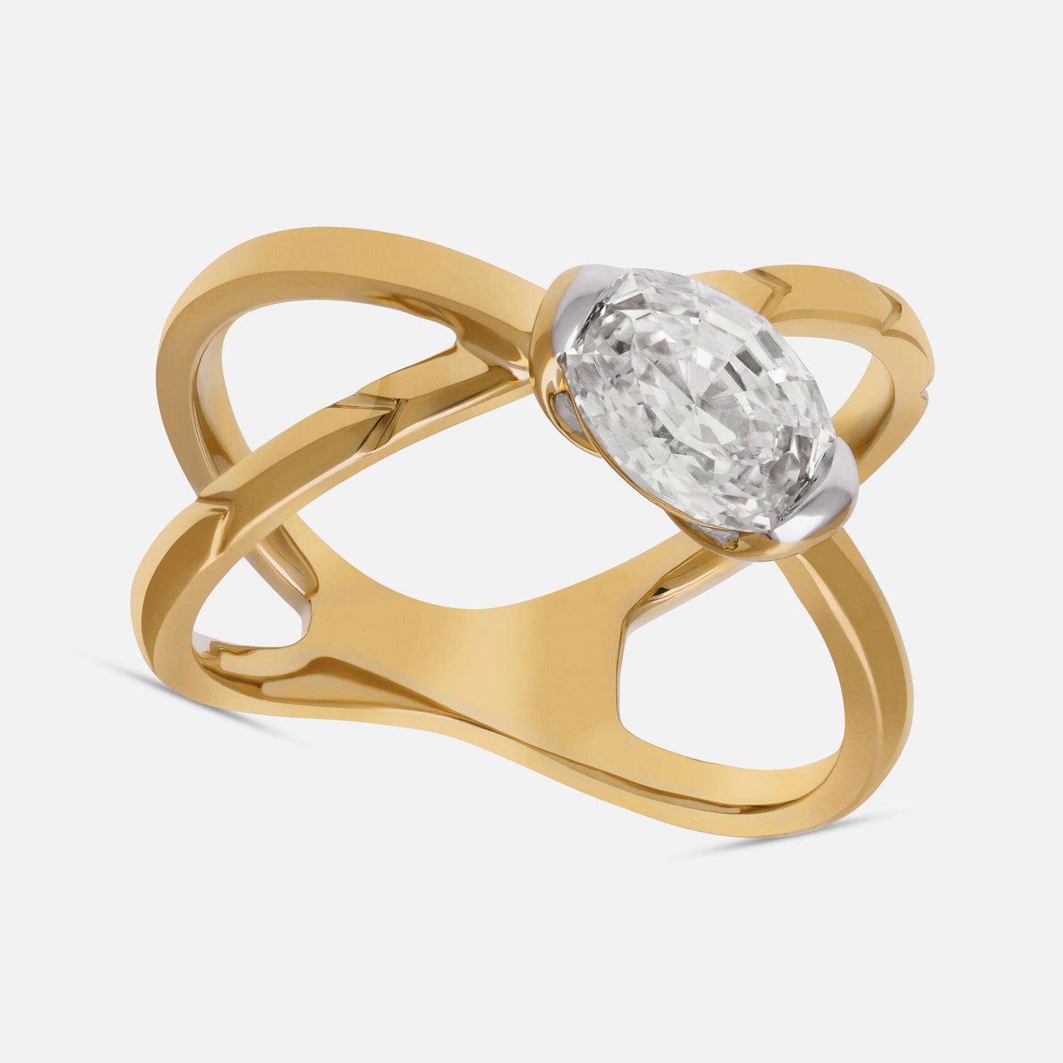 Yellow Gold Crossover Oval Step-Cut Lab-Grown Diamond Ring | SKU : 0021922961