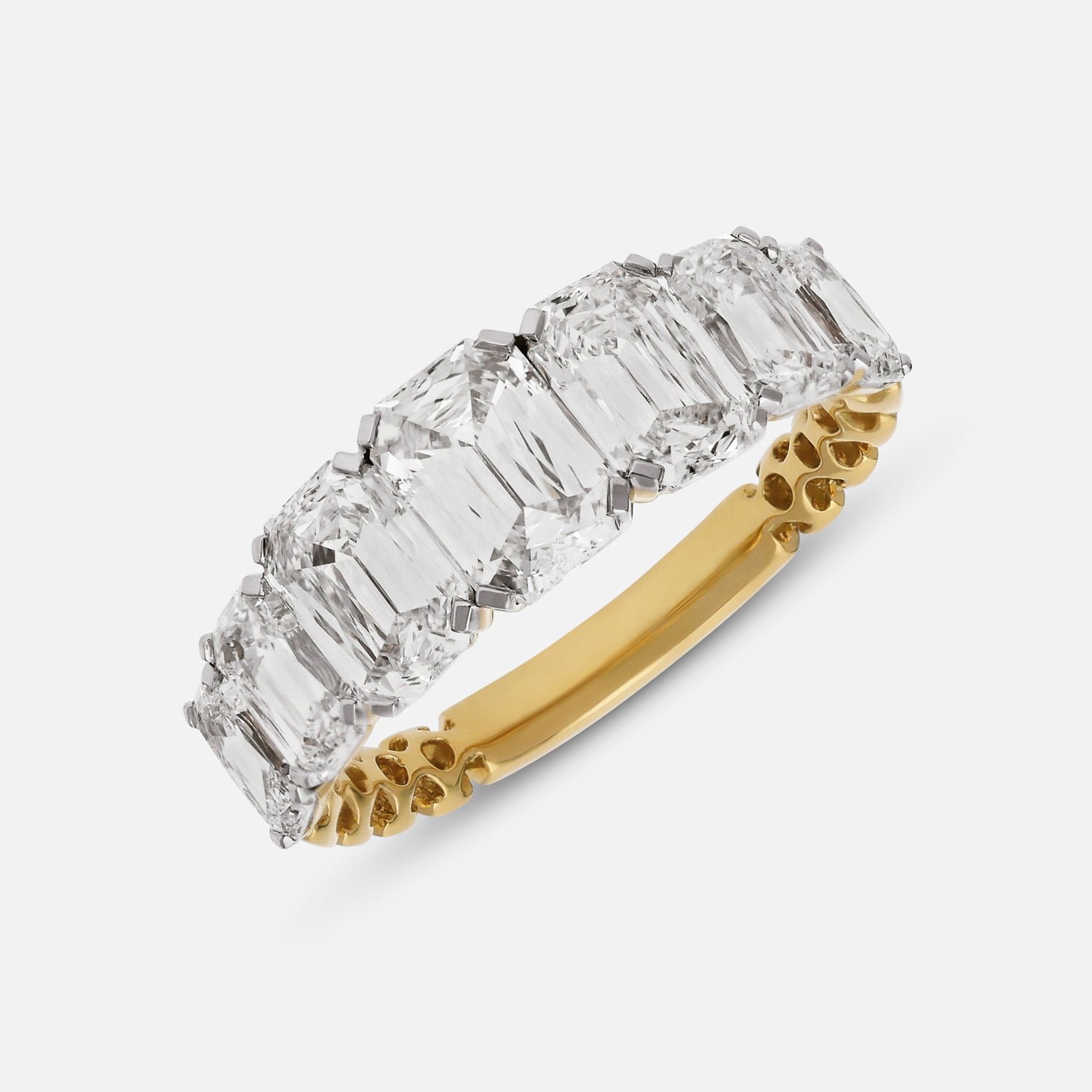 Yellow Gold Band Ring with Emerald Step-Cut Lab-Grown Diamonds | SKU : 0003761687