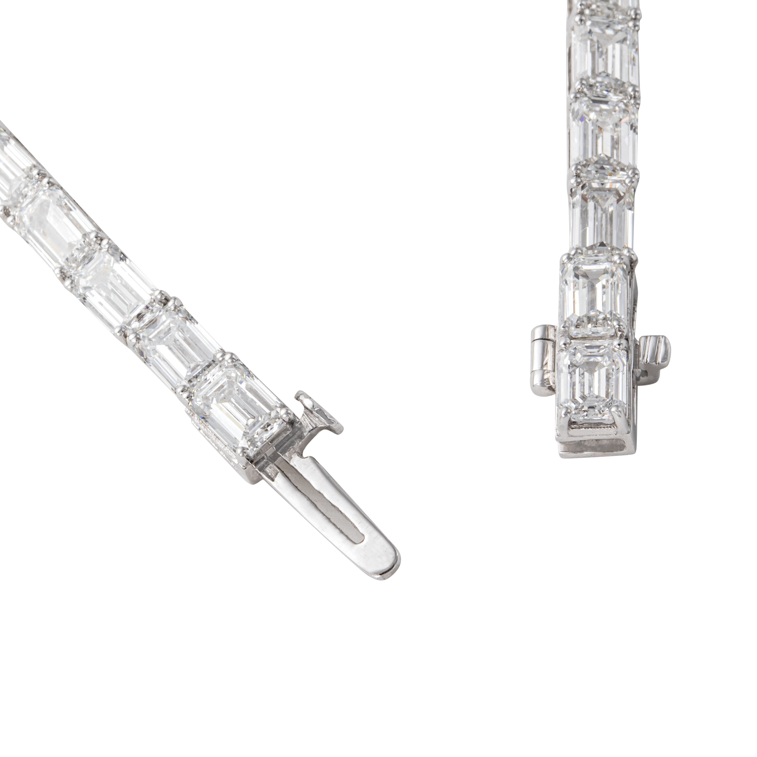 Emerald Cut 16.58 Carat Lab-Grown Diamond Bracelet in White Gold | SKU : 0003181485