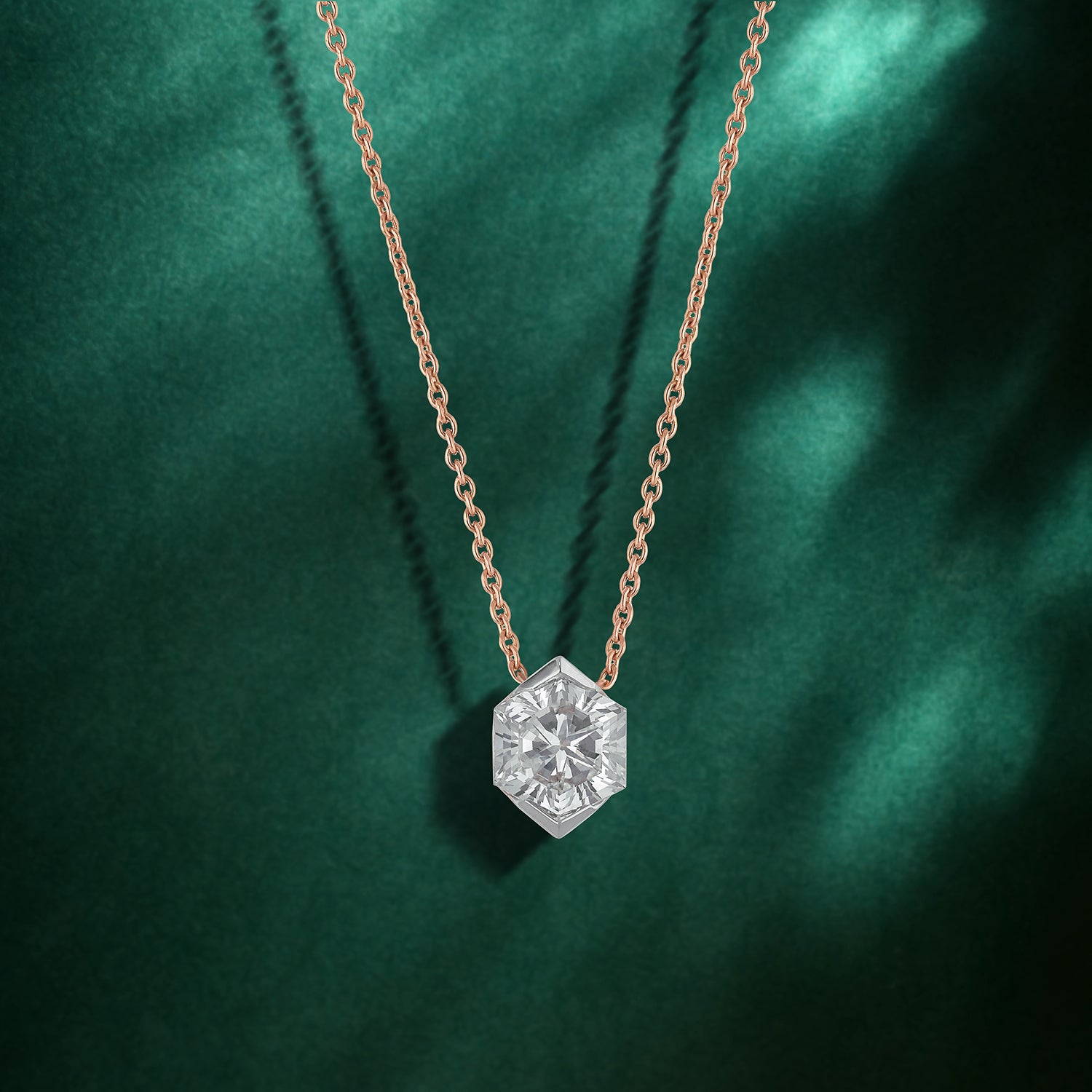 Hexagon Brilliant-Cut 1.740 Carat Lab-Grown Diamond Pendant in 18k Gold Chain | SKU : 0003759530