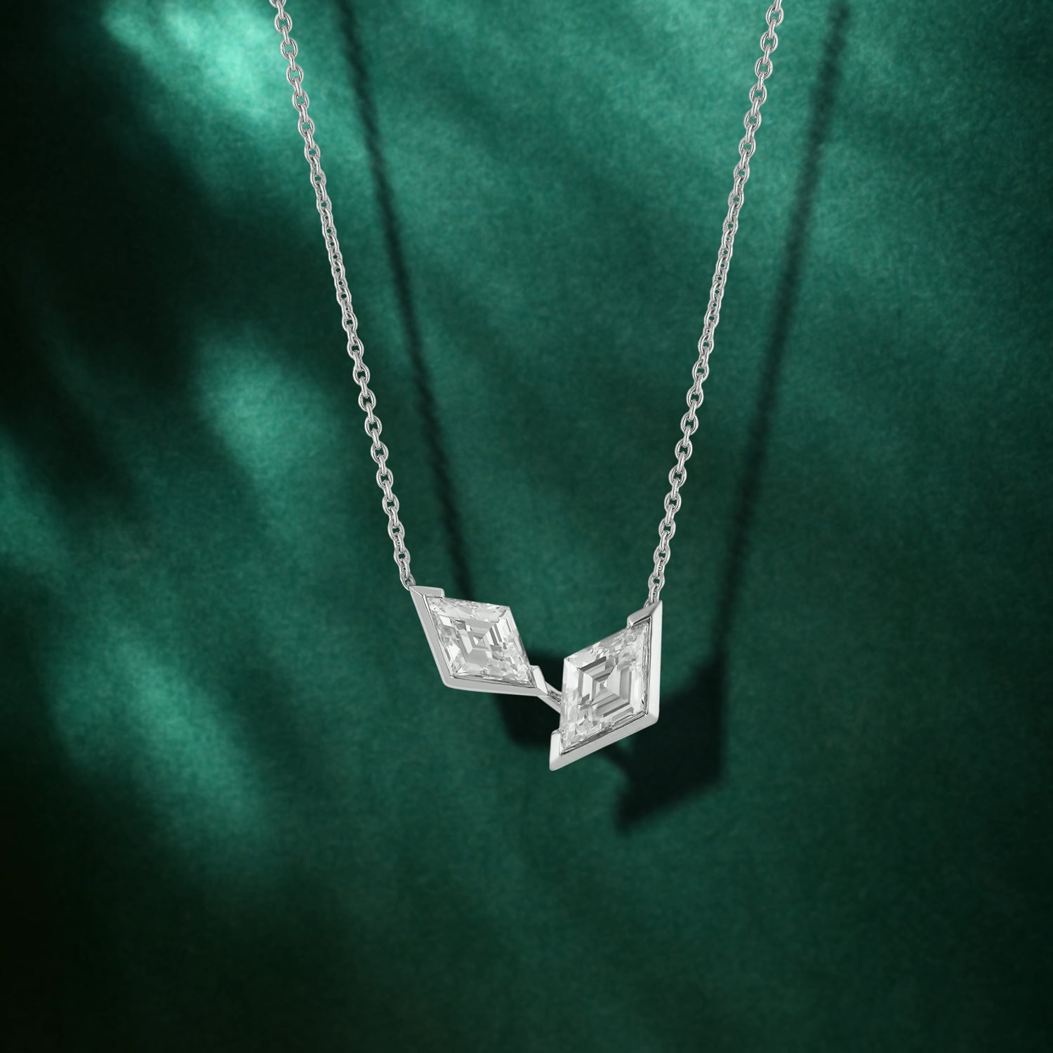 White Gold Chain with Lozenge-Cut Lab-Grown Diamond Pendant | SKU : 0021929939