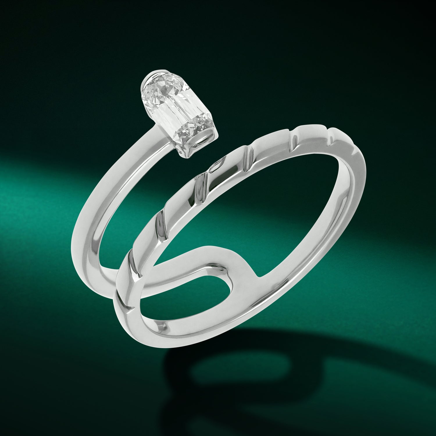 Sculpted Elegance Gold Ring with Cushion-Cut Lab-Grown Diamond | SKU : 0021960109