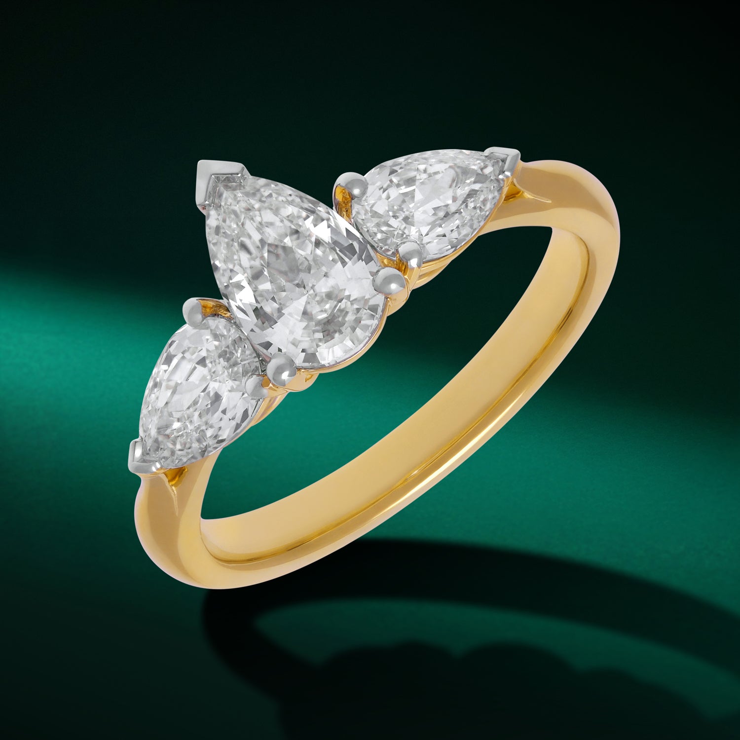 Yellow Gold Three-Stone Pear Step-Cut Lab-Grown Diamond Ring | SKU : 0021923098