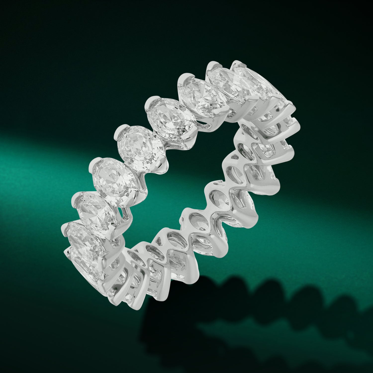Endless Sparkle Gold Eternity Ring with Oval-Cut Lab-Grown Diamonds | SKU : 0021967160