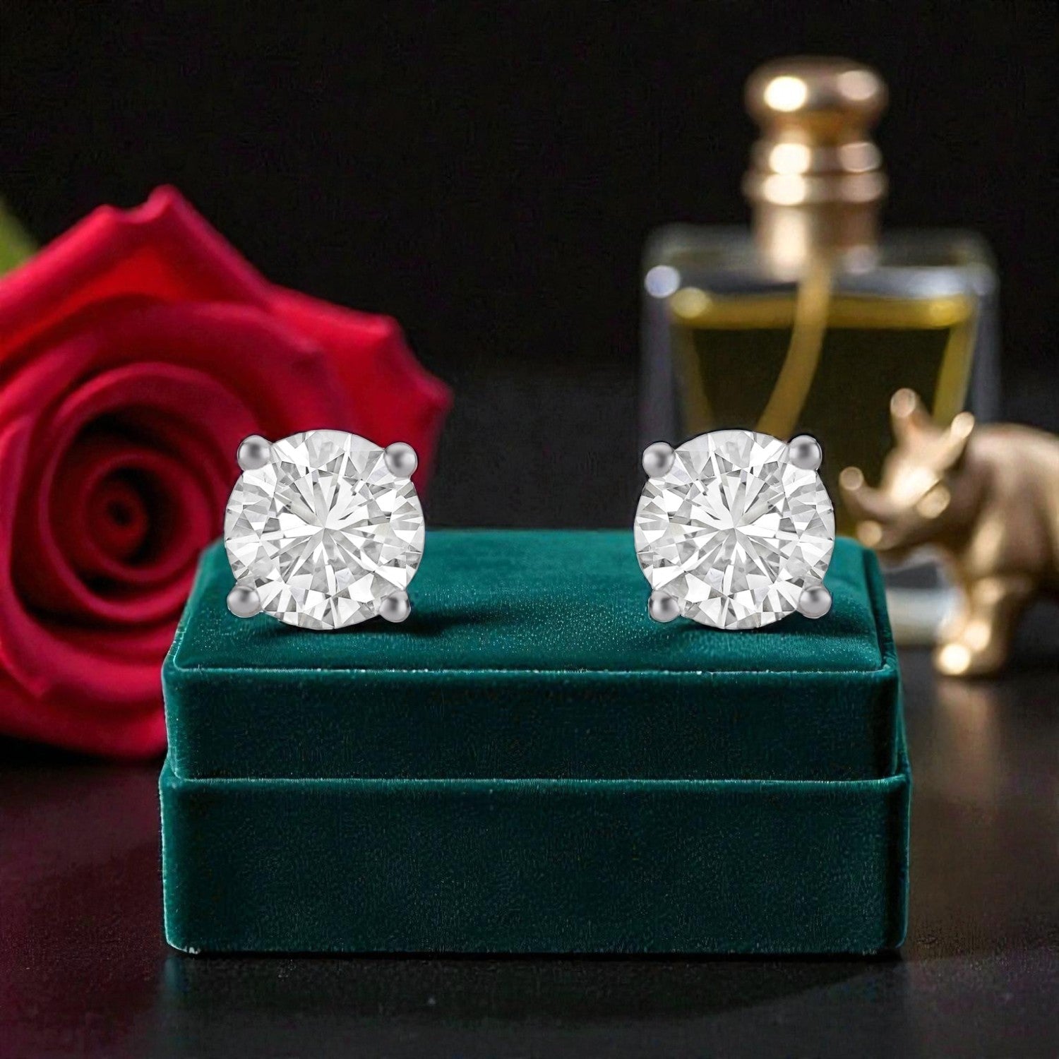 Lab Grown 2.05 Carat Round Brilliant Diamond Stud Earrings in 18 Karat Yellow Gold | SKU : 0005113361
