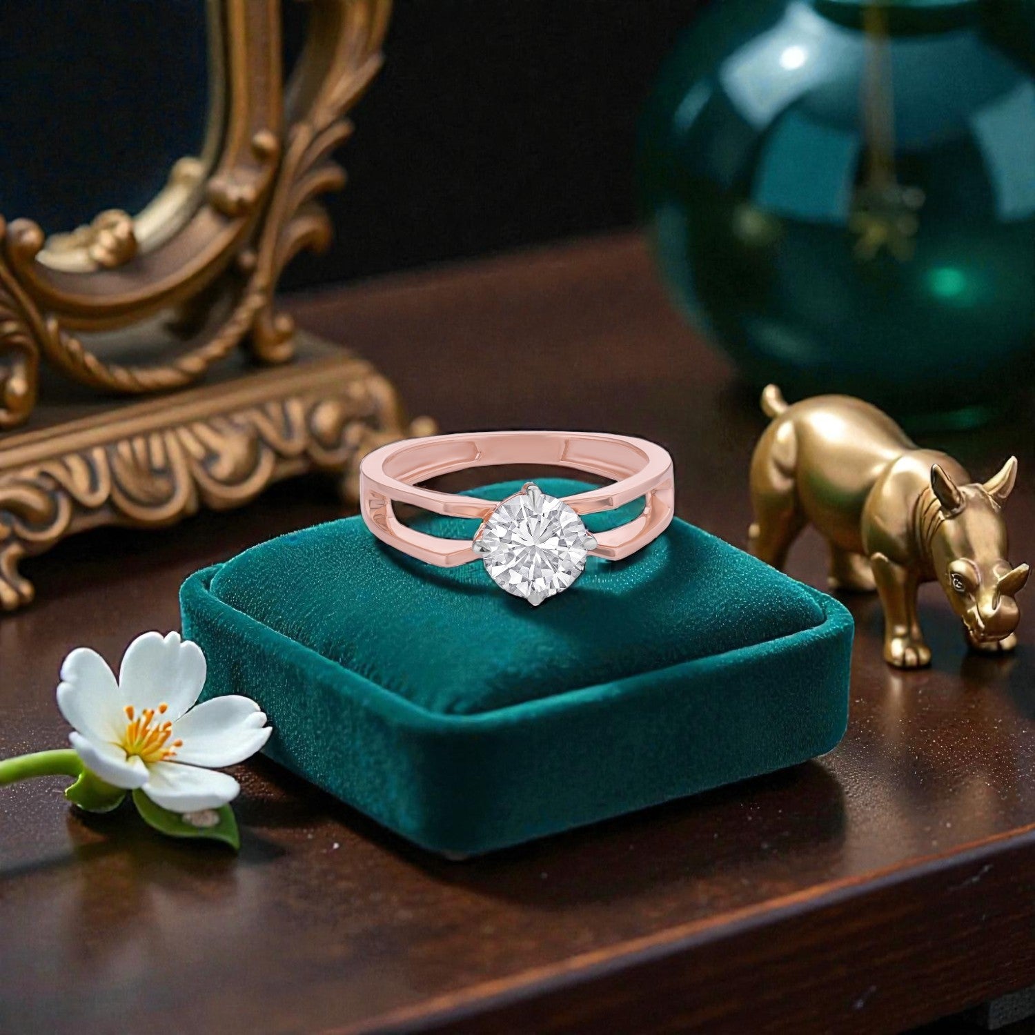 Lab Grown 1.030 Carat Round Cut Diamond Split Shank Ring in 18 Karat Rose Gold | SKU : 0005136926