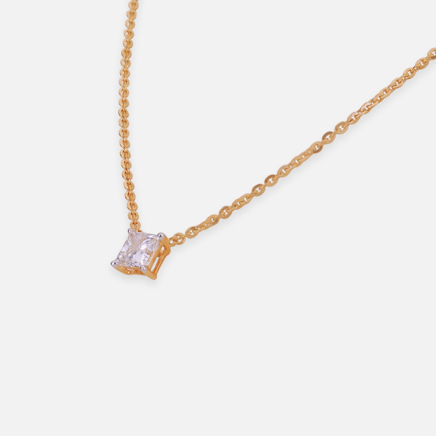 Lab Grown 2.01 Carat Princess Cut Diamond Solitaire Chain Pendant in 18 Karat Gold | SKU : 0005154401