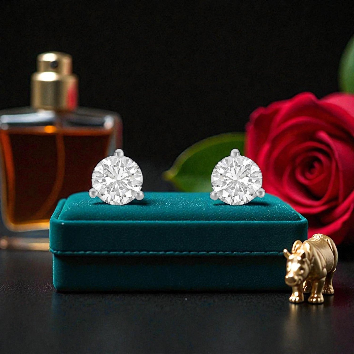 Lab Grown 1.54 Carat Round Brilliant Diamond Stud Earrings in 18 Karat White Gold | SKU : 0005155385