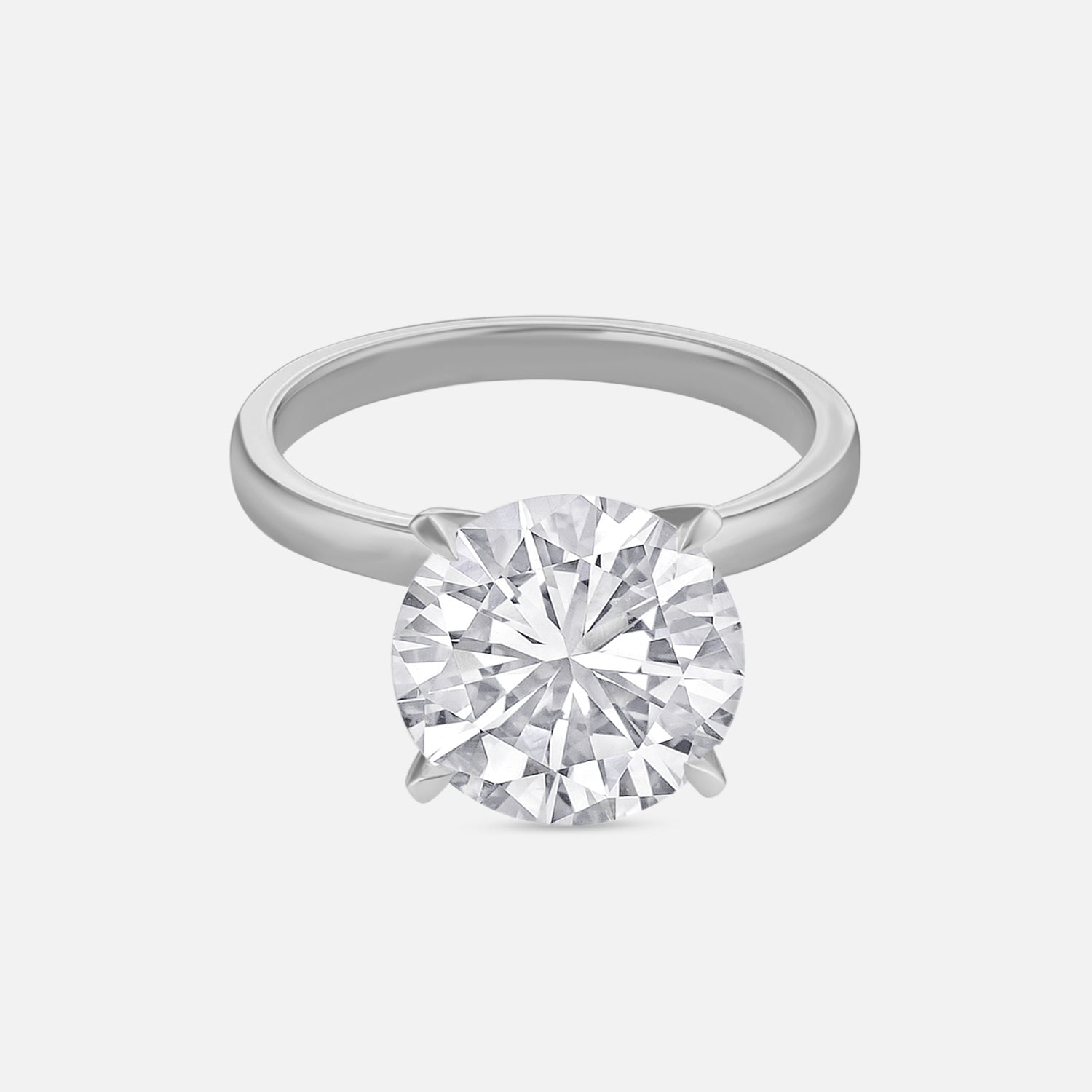 Lab Grown 5.020 Carat Round Cut Diamond Ring in 18 Karat White Gold | SKU : 0005160488