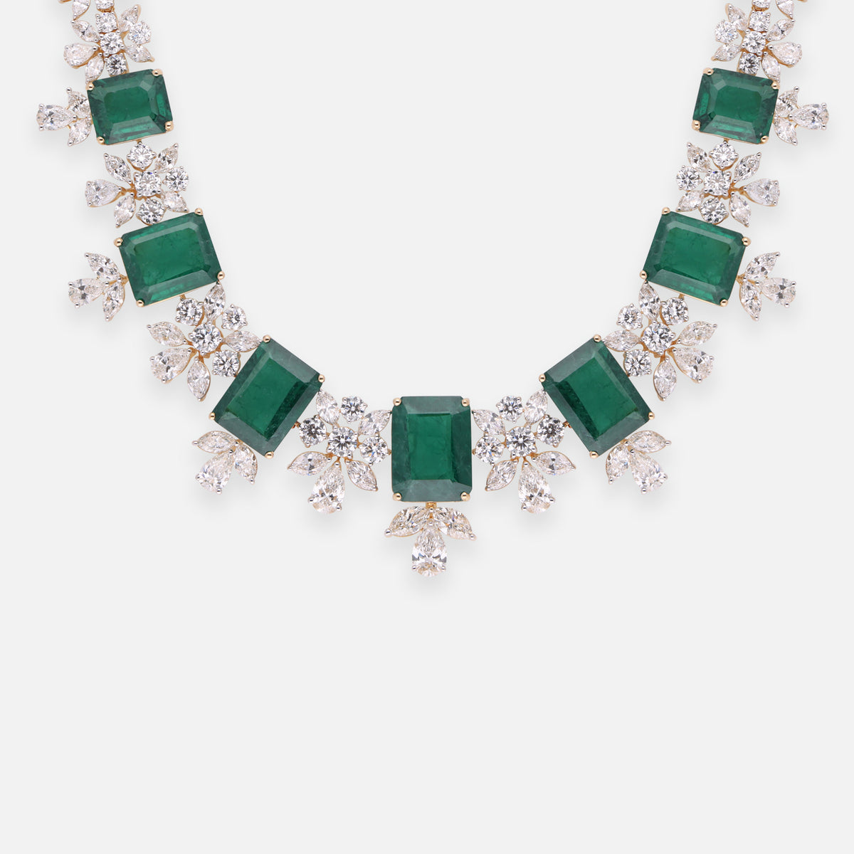 Emerald Green Gold Necklace Set with Lab-Grown Diamonds | SKU 0006704636