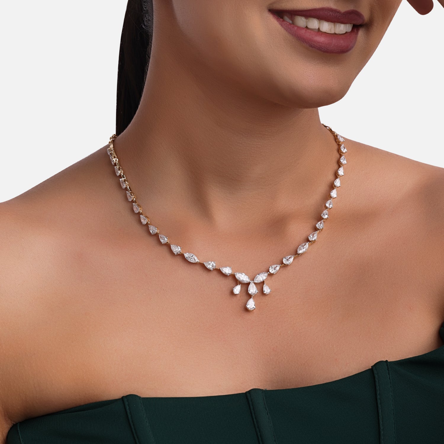 Lab-Grown Pear and Marquise Diamond Necklace in 18K Yellow Gold | SKU : 0004952909