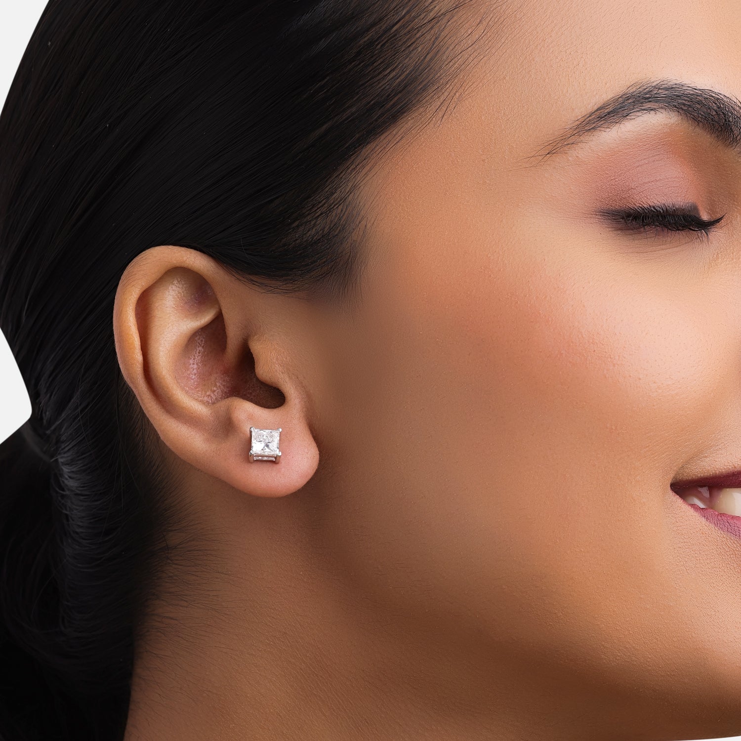 Princess-Cut Lab-Grown Diamond Stud Earrings in 18K White Gold | SKU : 0004953647