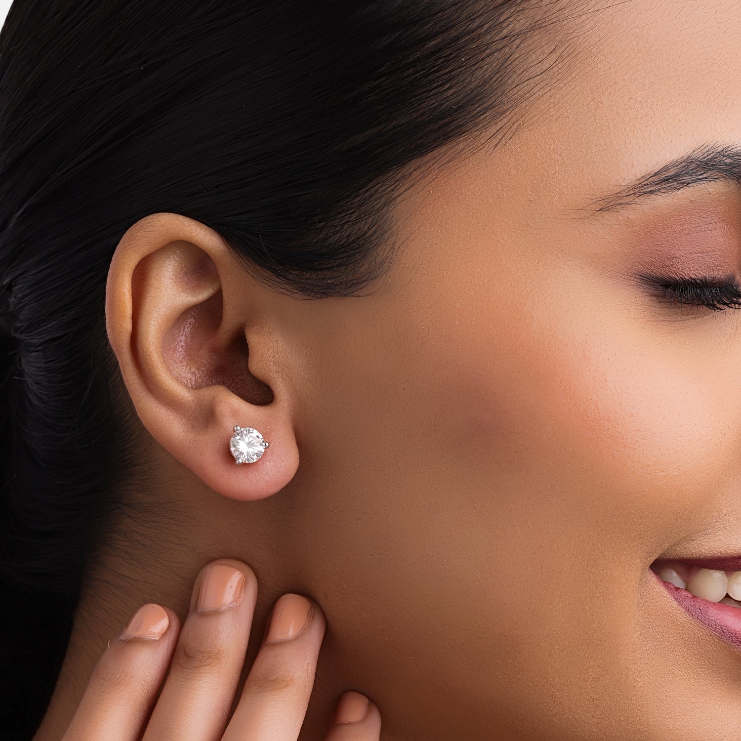 Classic Round Lab-Grown Diamond Stud Earrings in 18K Rose Gold | SKU : 0004953593