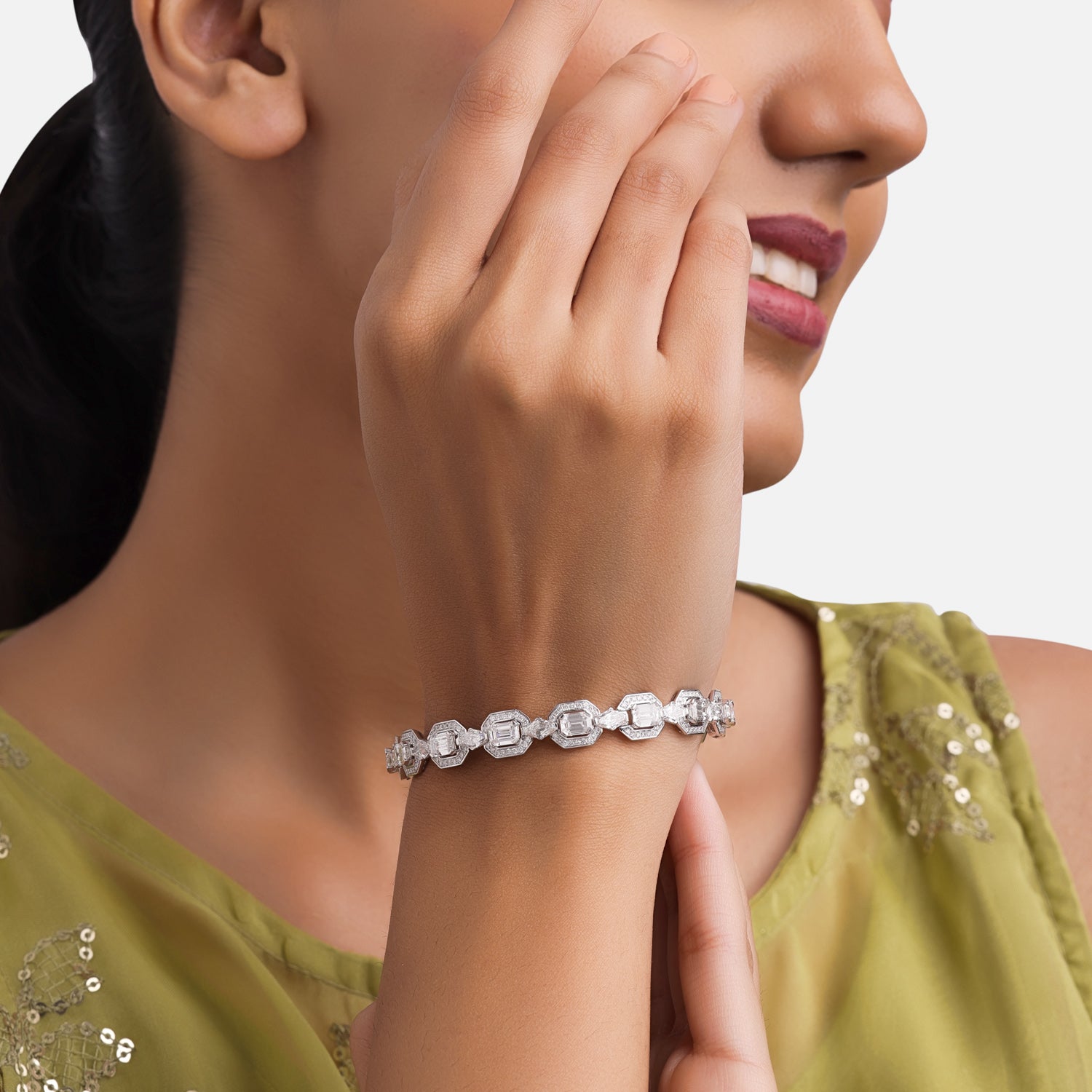Imperial Octagon Lab Grown Diamond Bracelet in 18K White Gold | SKU : 0004677659