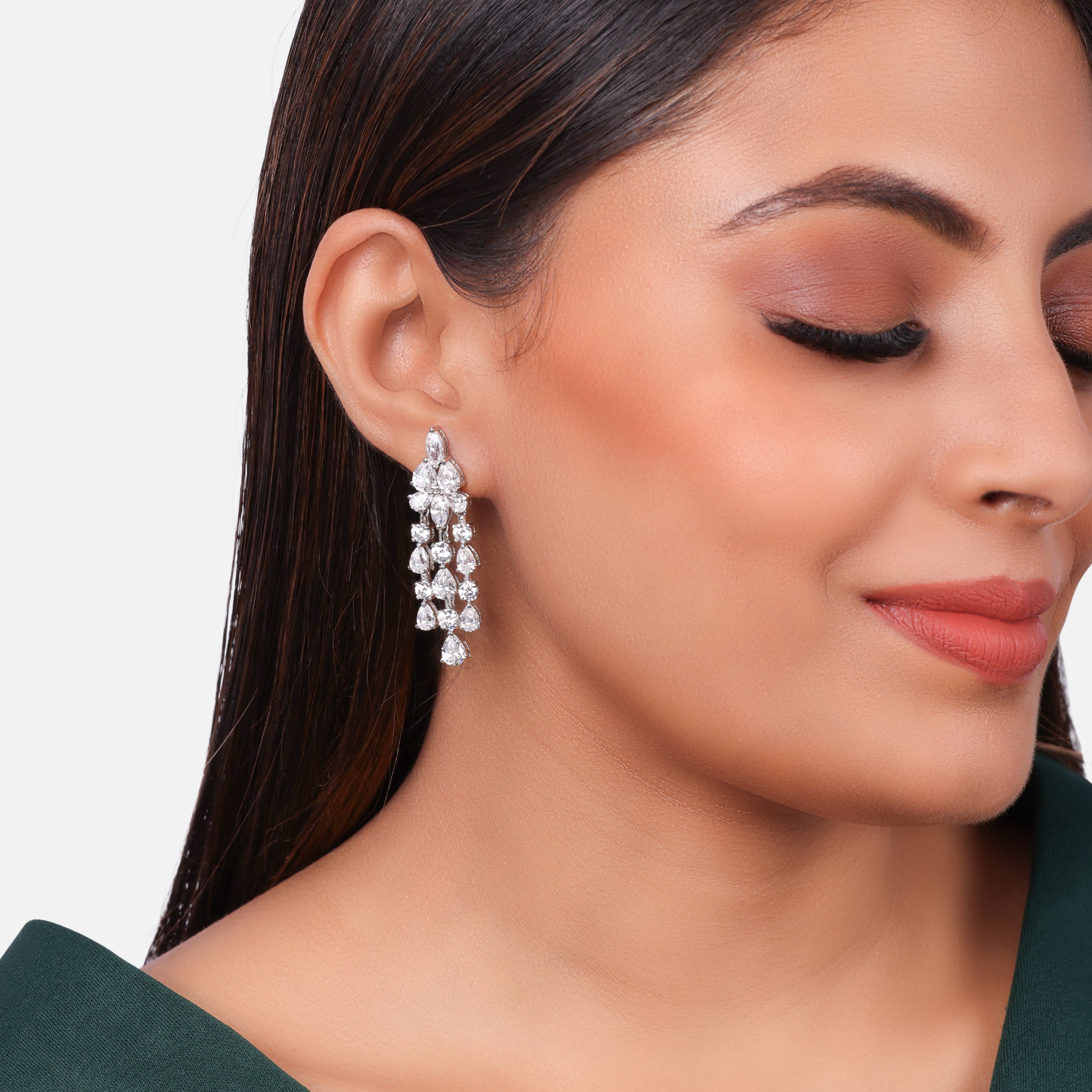 Royal Teardrop Cubic Zircon Silver Earring | SKU : 0020297008 , 0020297022