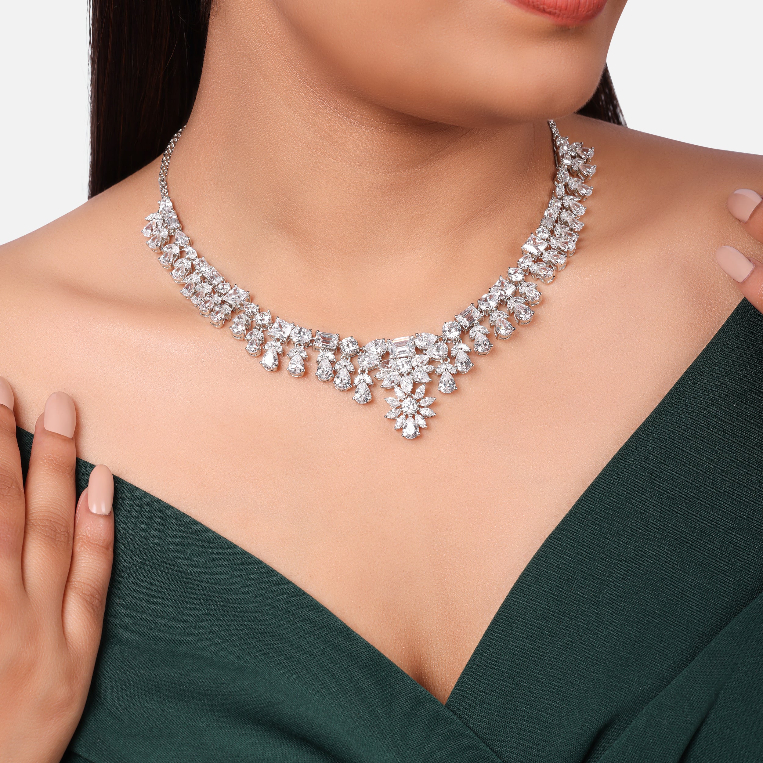 Gorgeous Flora Cluster Silver Necklace | SKU : 0020296728 , 0020296742